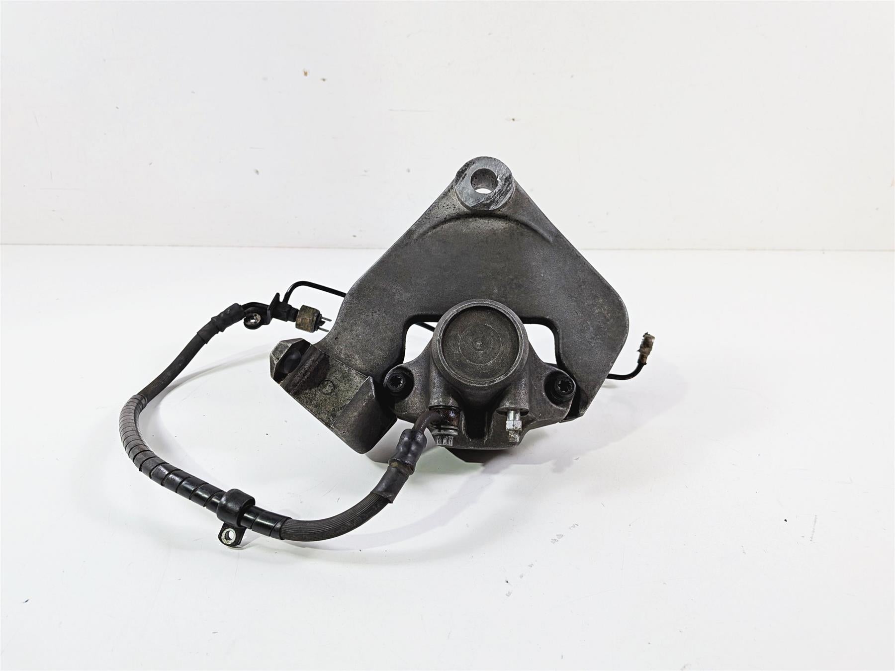 1993 Harley Touring FLHTCU Electra Glide Rear Brake Caliper & Bracket 44050-87 {{ shop.shopifyCountryName }} - Mototech271