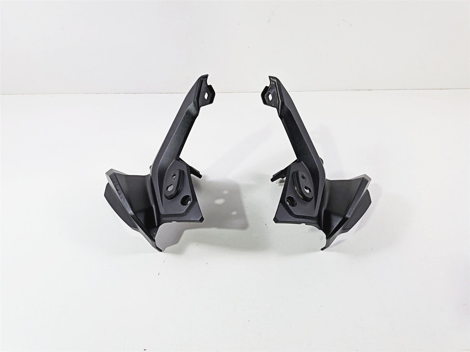 2023 BMW F850GS K81 Front Blinker Turn Signal Mount 46638564653 46638564654 {{ shop.shopifyCountryName }} - Mototech271
