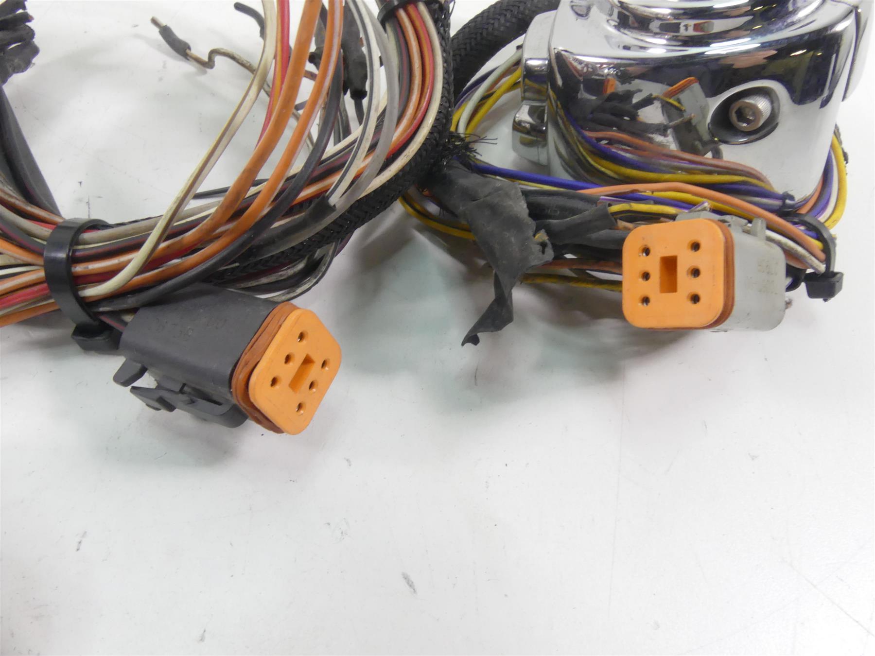2004 Harley FXDWGI Dyna Wide Glide Chrome Hand Control Switch Set 71682-06A {{ shop.shopifyCountryName }} - Mototech271