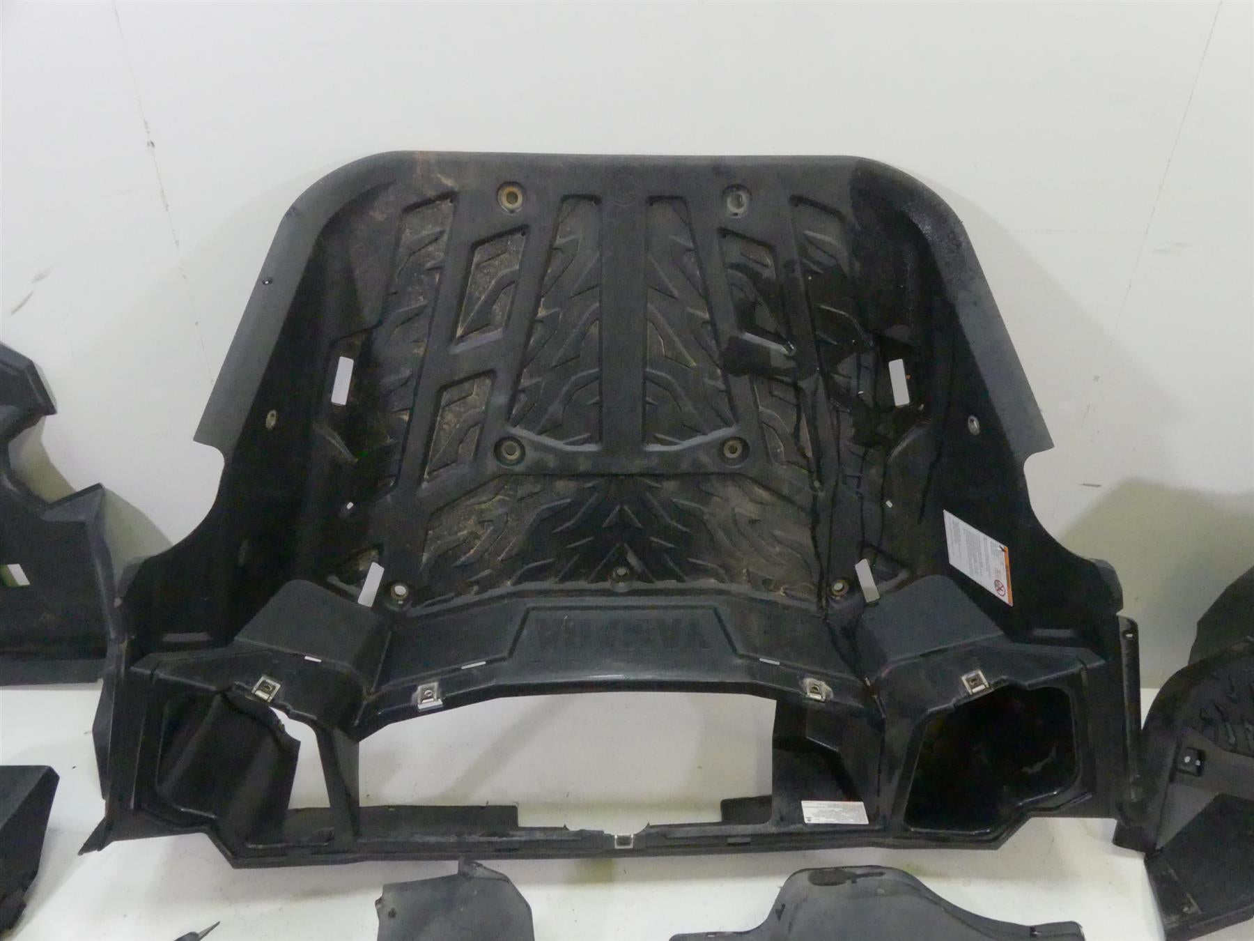 2017 Yamaha YXZ1000R EPS SS Body Fairing Cover Gas Tank Door Cover Set 2HC-F4110 {{ shop.shopifyCountryName }} - Mototech271