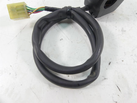 2017 Triumph Thruxton 1200 R Right Hand Start Kill Control Switch T2043529 {{ shop.shopifyCountryName }} - Mototech271