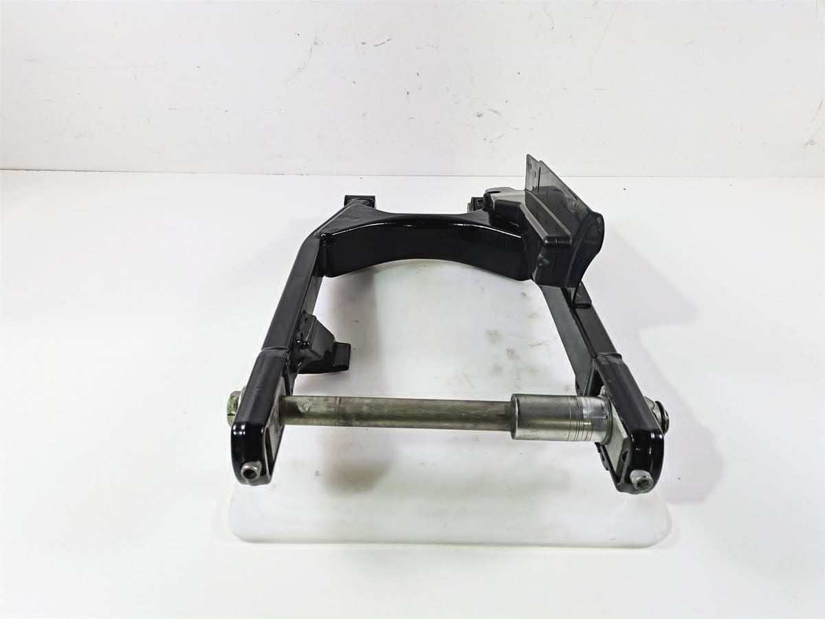 2011 Harley FXDC Dyna Super Glide Rear Swingarm & Belt Guards 47820-10 {{ shop.shopifyCountryName }} - Mototech271
