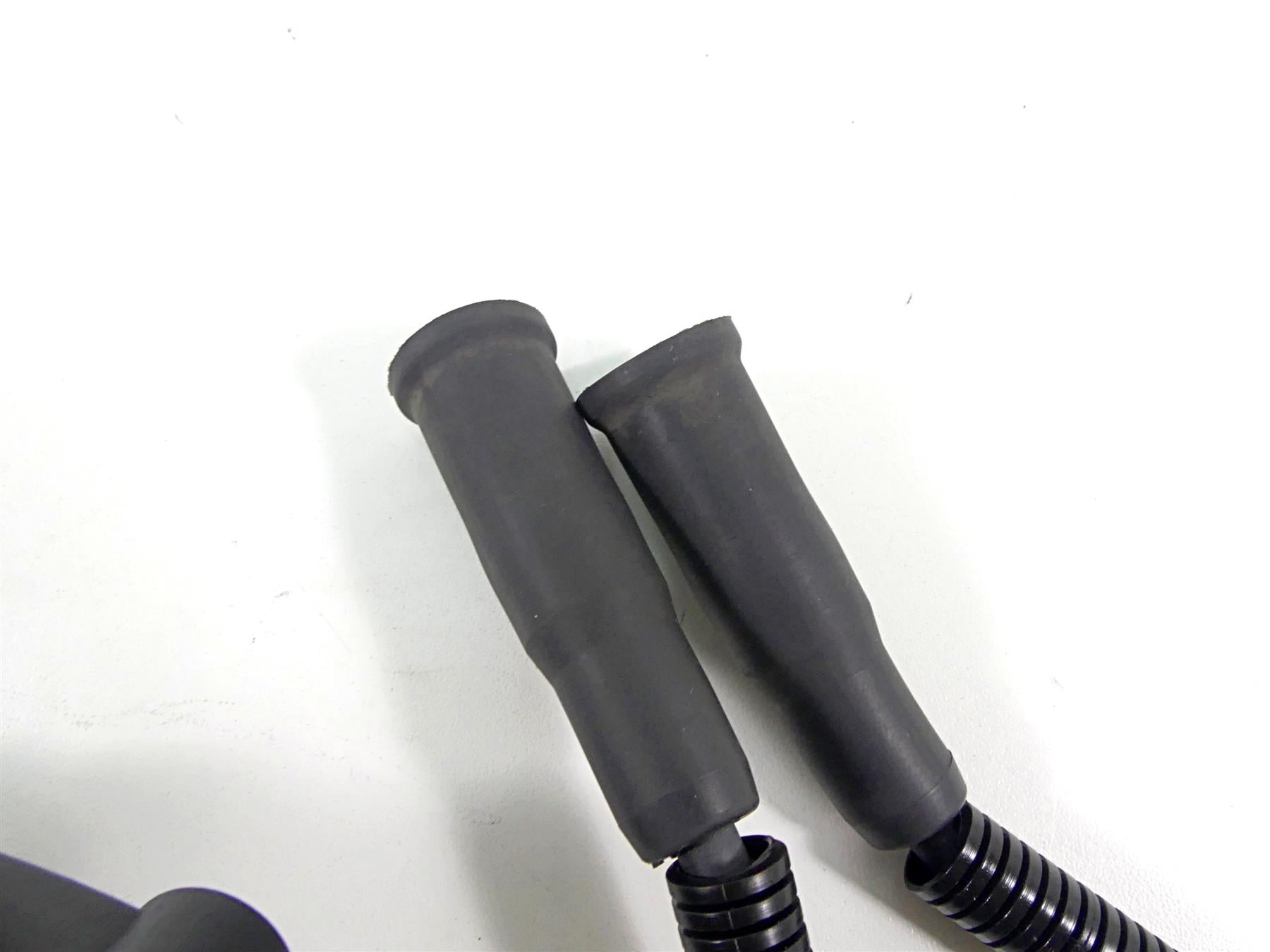 2005 Harley Sportster XL1200 C Ignition Coil Coils Wires & Plugs Set 31655-99 {{ shop.shopifyCountryName }} - Mototech271