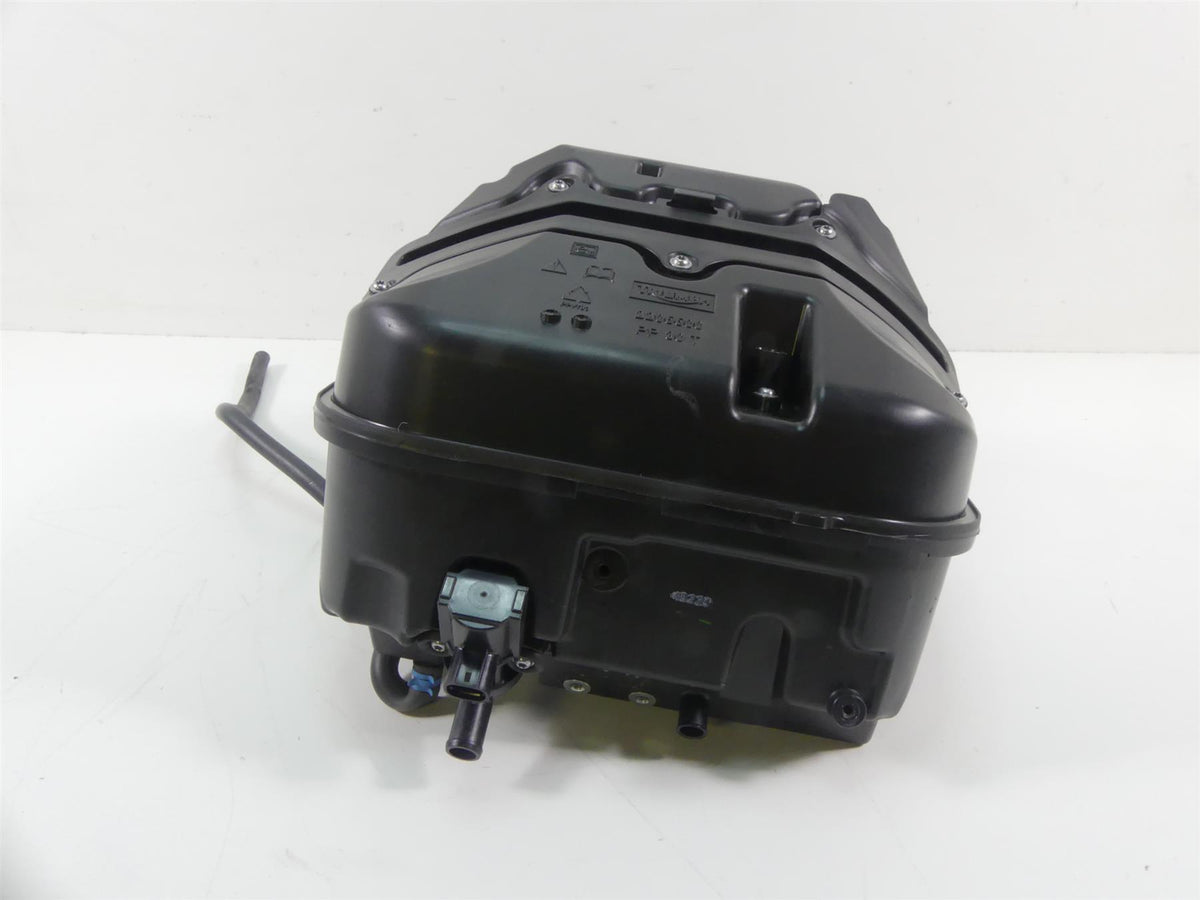 2015 Triumph 1050 Speed Triple R Air Box Cleaner Breather Filter T2206600 {{ shop.shopifyCountryName }} - Mototech271