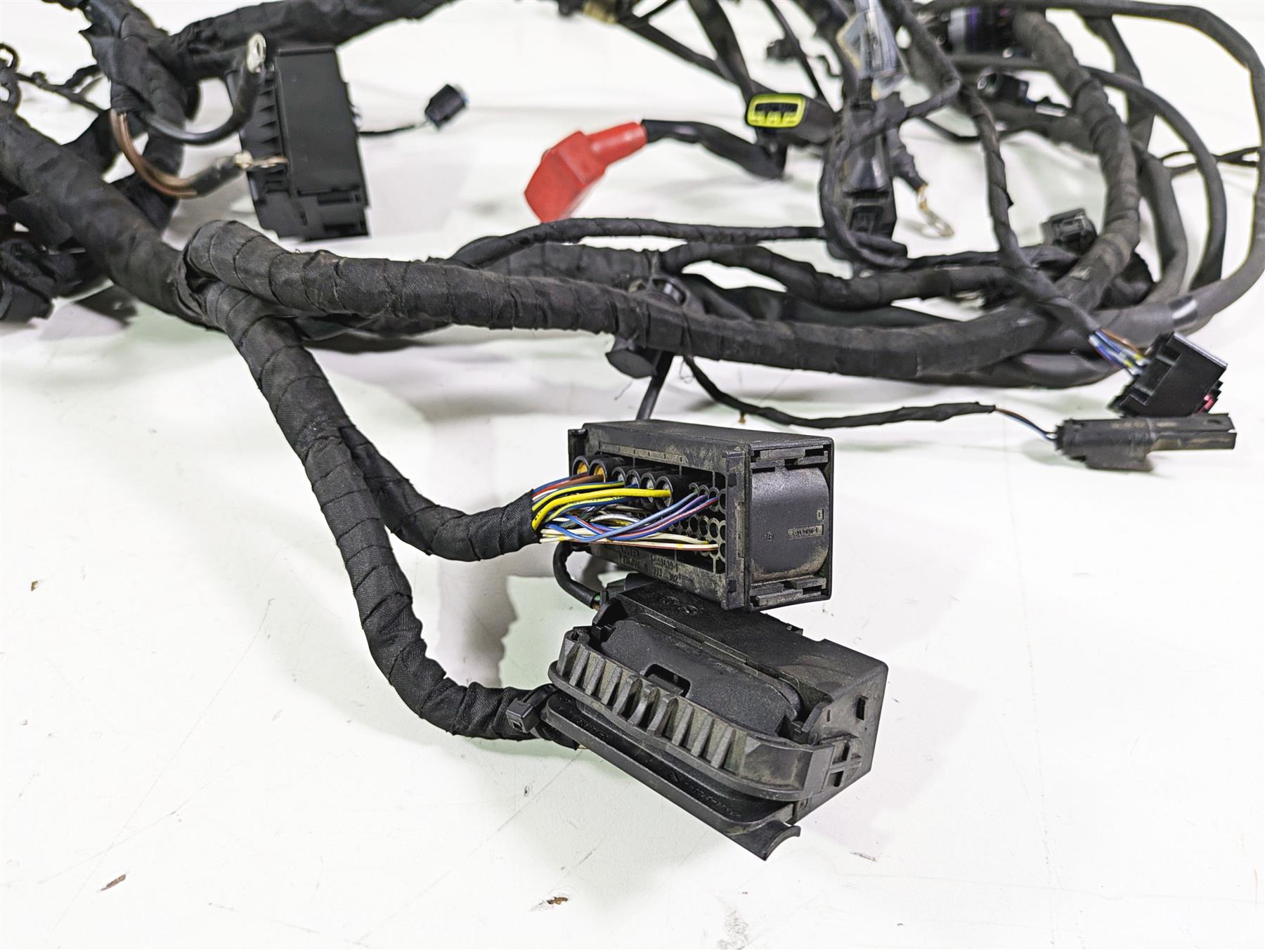 2019 BMW S1000XR K49 Main & Engine Wiring Harness Abs Esa - No Cuts 61118358423 {{ shop.shopifyCountryName }} - Mototech271