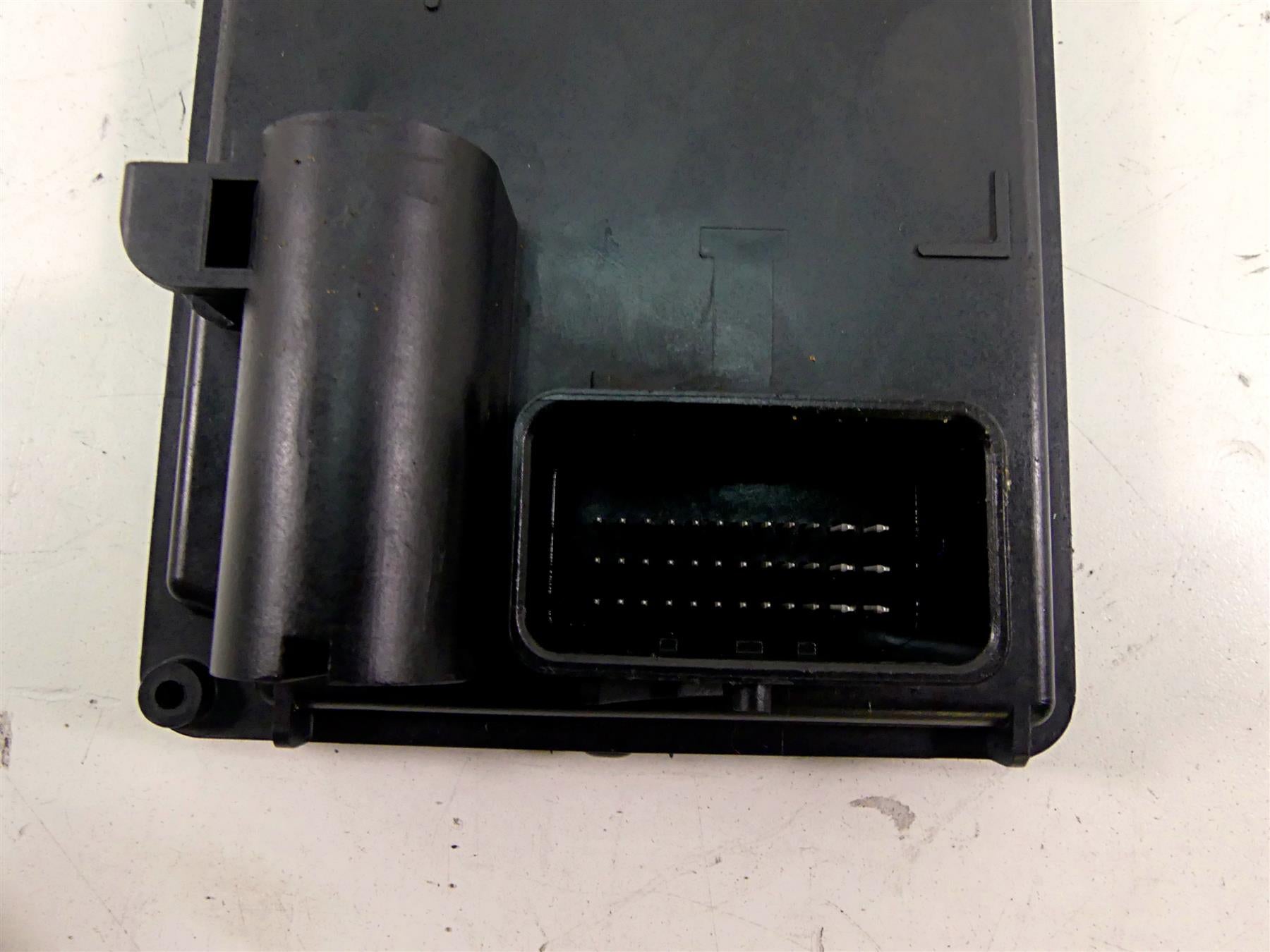 2013 Harley Softail FLSTFB Fat Boy Lo BCM Y-Axis Body Control Module 69991-11A {{ shop.shopifyCountryName }} - Mototech271