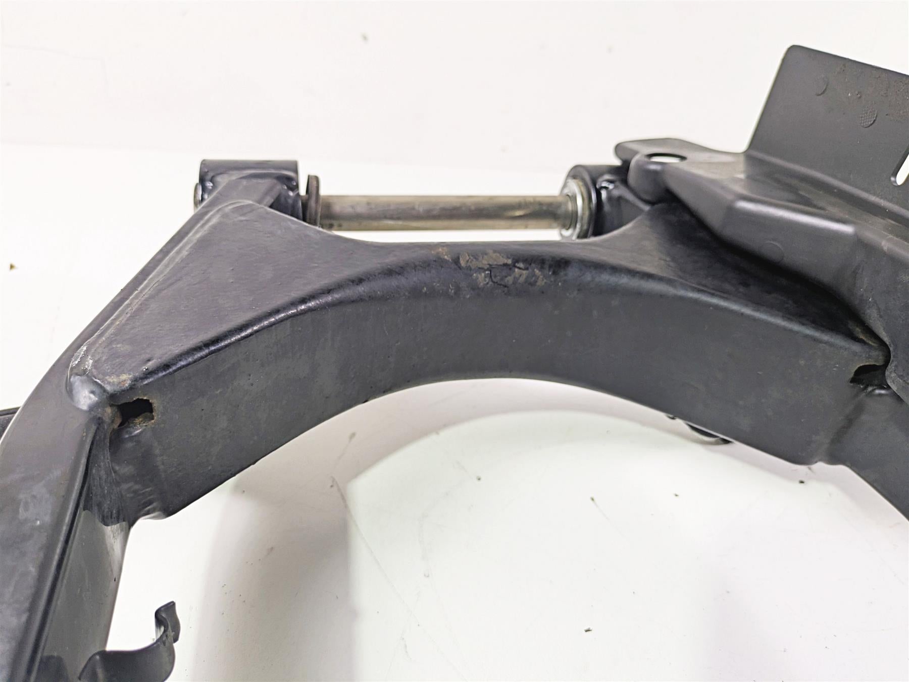 2016 Harley FXDWG Dyna Wide Glide Rear Swingarm & Rear Footpeg Mounts 47820-10 {{ shop.shopifyCountryName }} - Mototech271