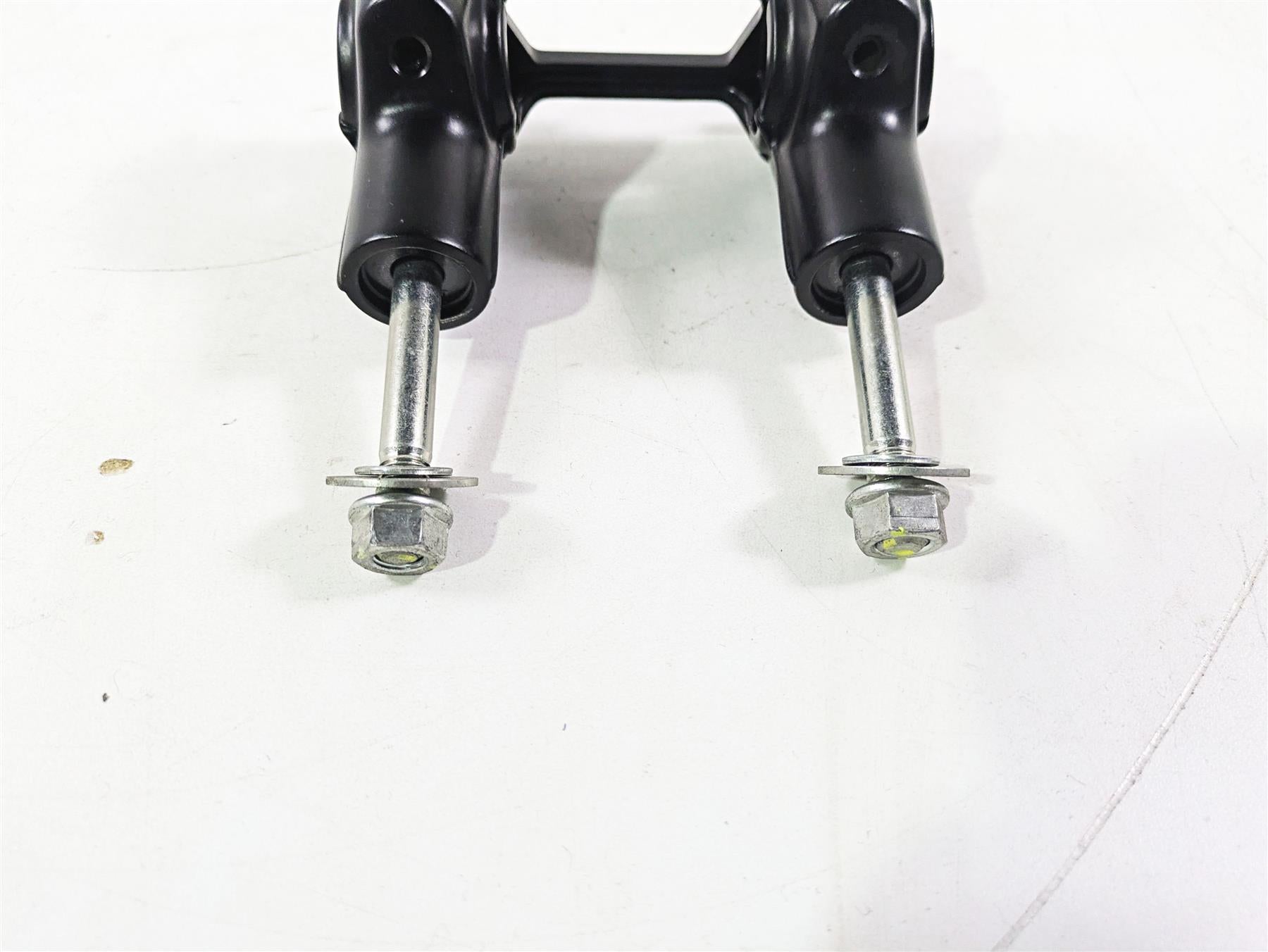 2015 Ducati Hypermotard 821 SP Handlebar Risers Holder Set 36011431AA {{ shop.shopifyCountryName }} - Mototech271