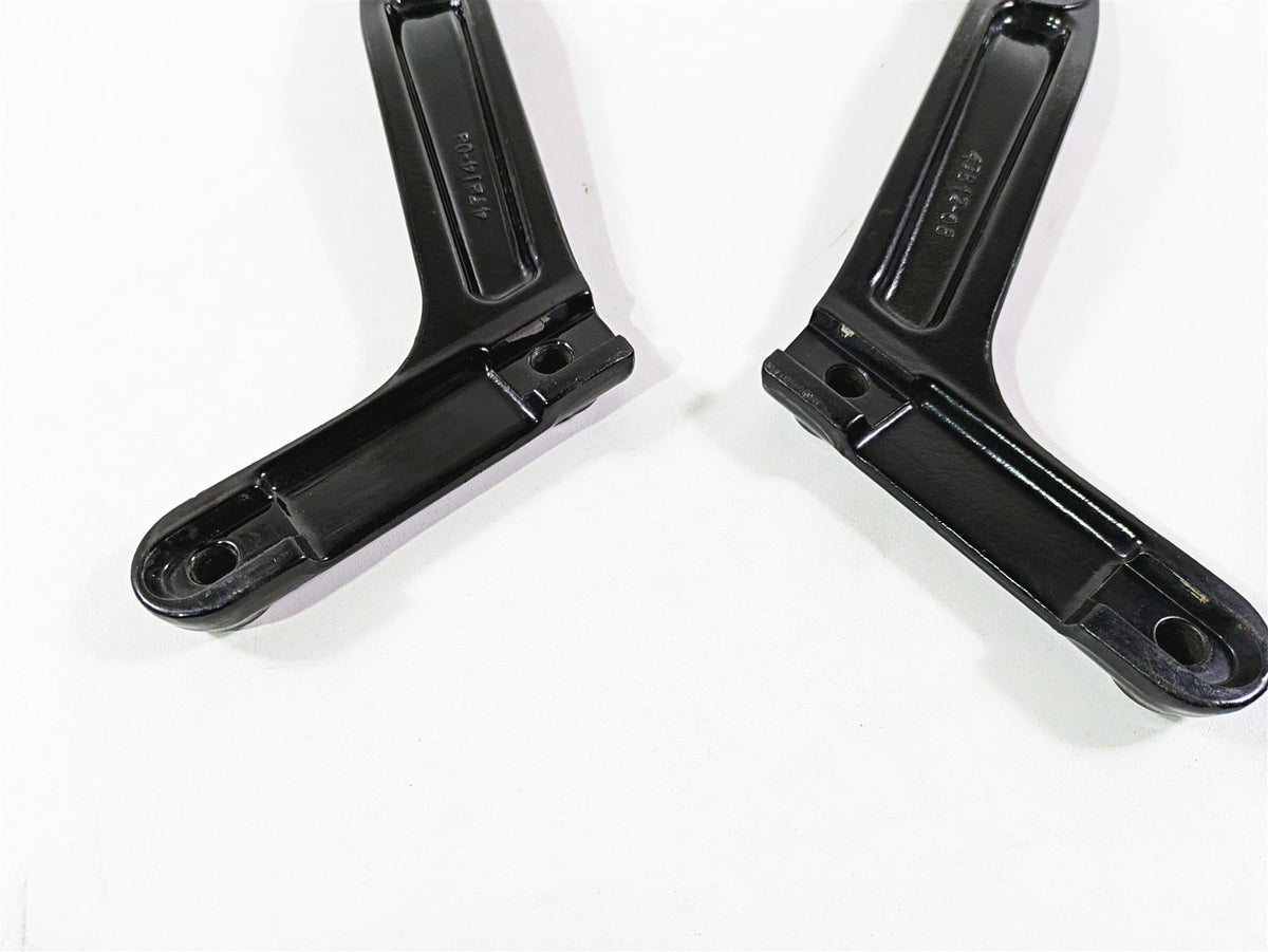 2009 Harley FLSTSB Cross Bones Rear Frame Fender Supports Struts 47813-08BHP {{ shop.shopifyCountryName }} - Mototech271