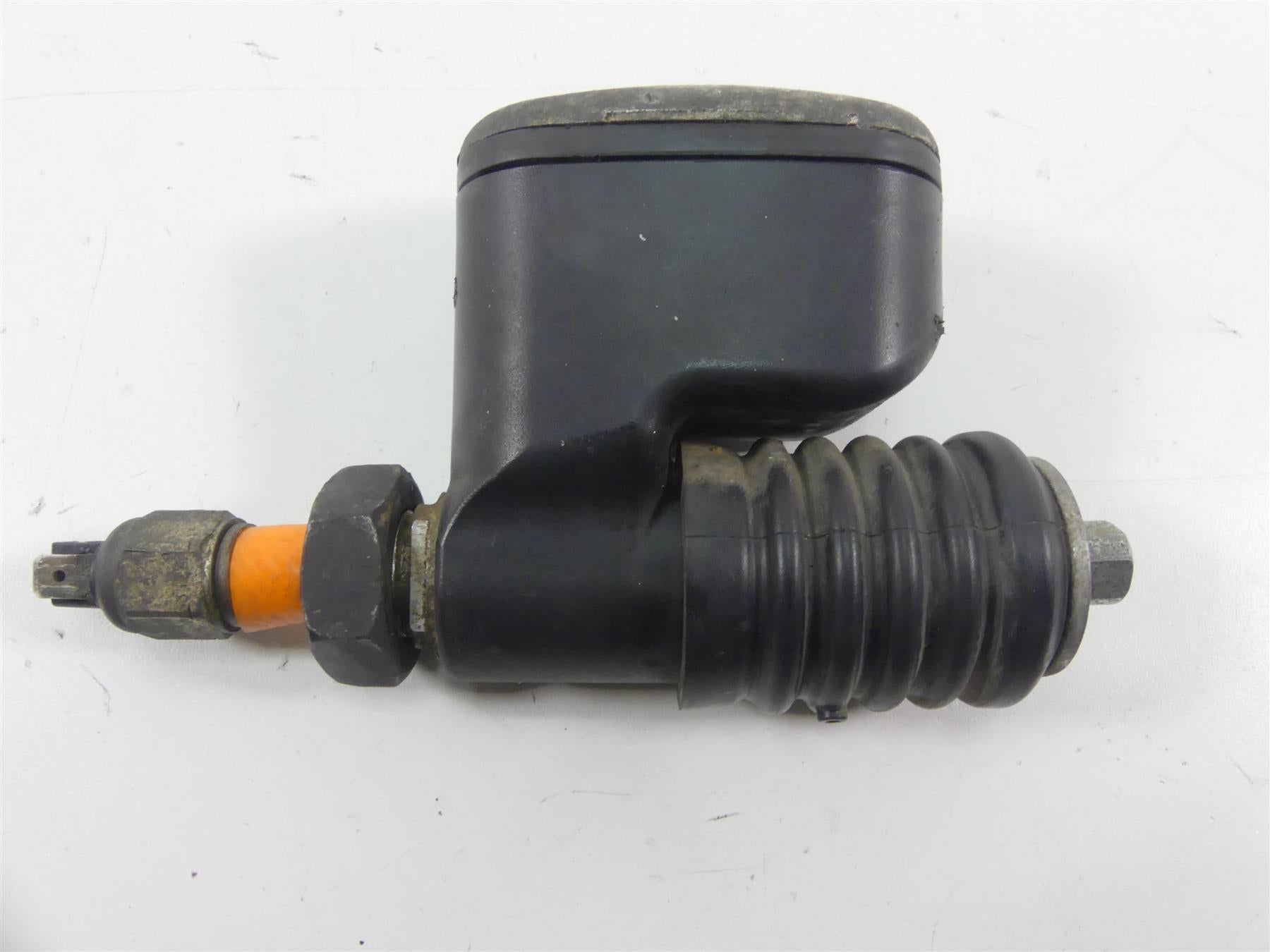 2011 Harley FXDWG Dyna Wide Glide Rear Brake Master Cylinder 42474-06C {{ shop.shopifyCountryName }} - Mototech271