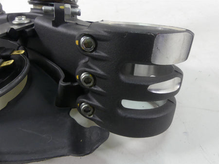 2020 Ducati Panigale V2 Lower Triple Tree Steering Clamp 58mm 342P0691AA {{ shop.shopifyCountryName }} - Mototech271