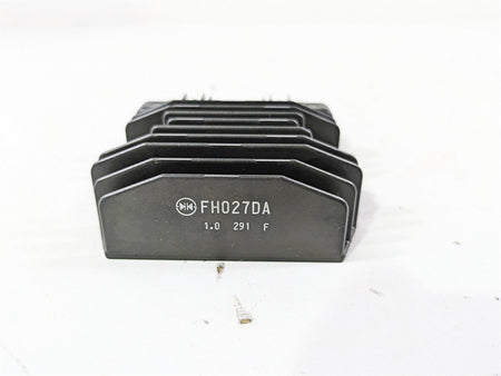 2022 Yamaha YXZ1000 R Rectifier Voltage Regulator B5H-81960-00-00 FH027DA {{ shop.shopifyCountryName }} - Mototech271