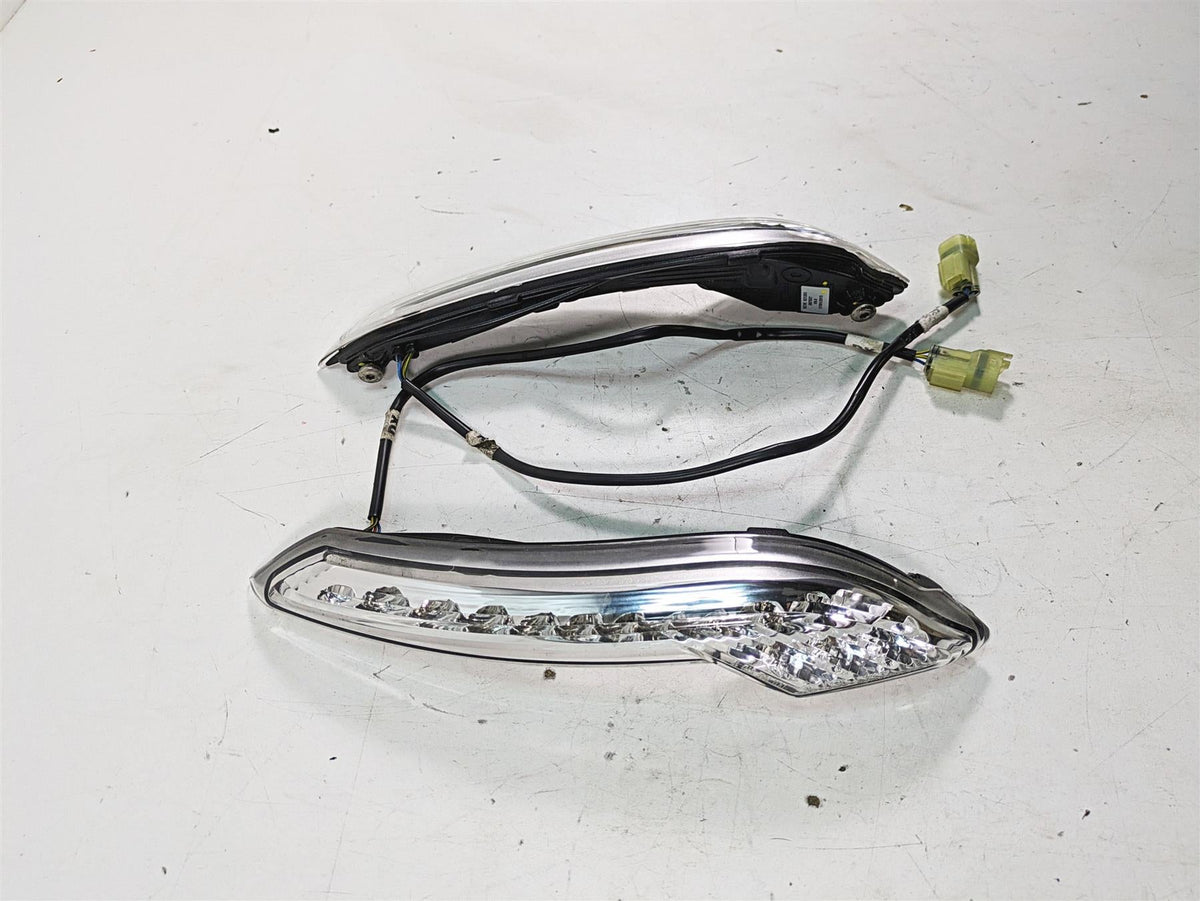 2014 Moto Guzzi California 1400 T Rear Fender Taillight Lamp Set 887536 887537 {{ shop.shopifyCountryName }} - Mototech271