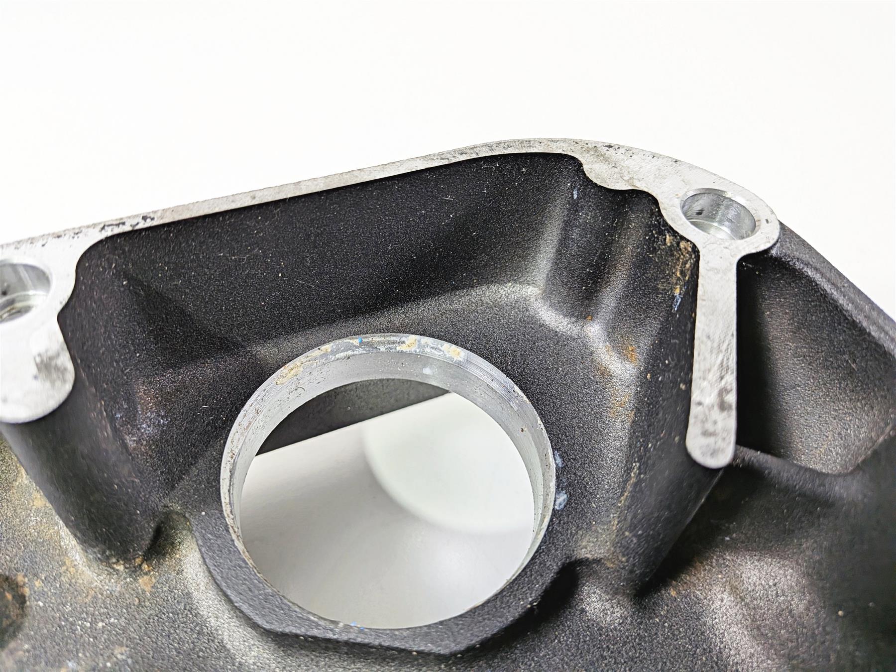 2011 Harley FXDF Dyna Fat Bob Inner Primary Drive Clutch Cover Fw 60681-08B {{ shop.shopifyCountryName }} - Mototech271