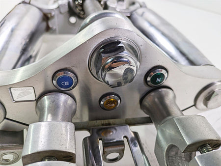 2001 Honda VT1100 Shadow Sabre Straight Front Fork Triple Tree Set 51400-MCK-A01 {{ shop.shopifyCountryName }} - Mototech271
