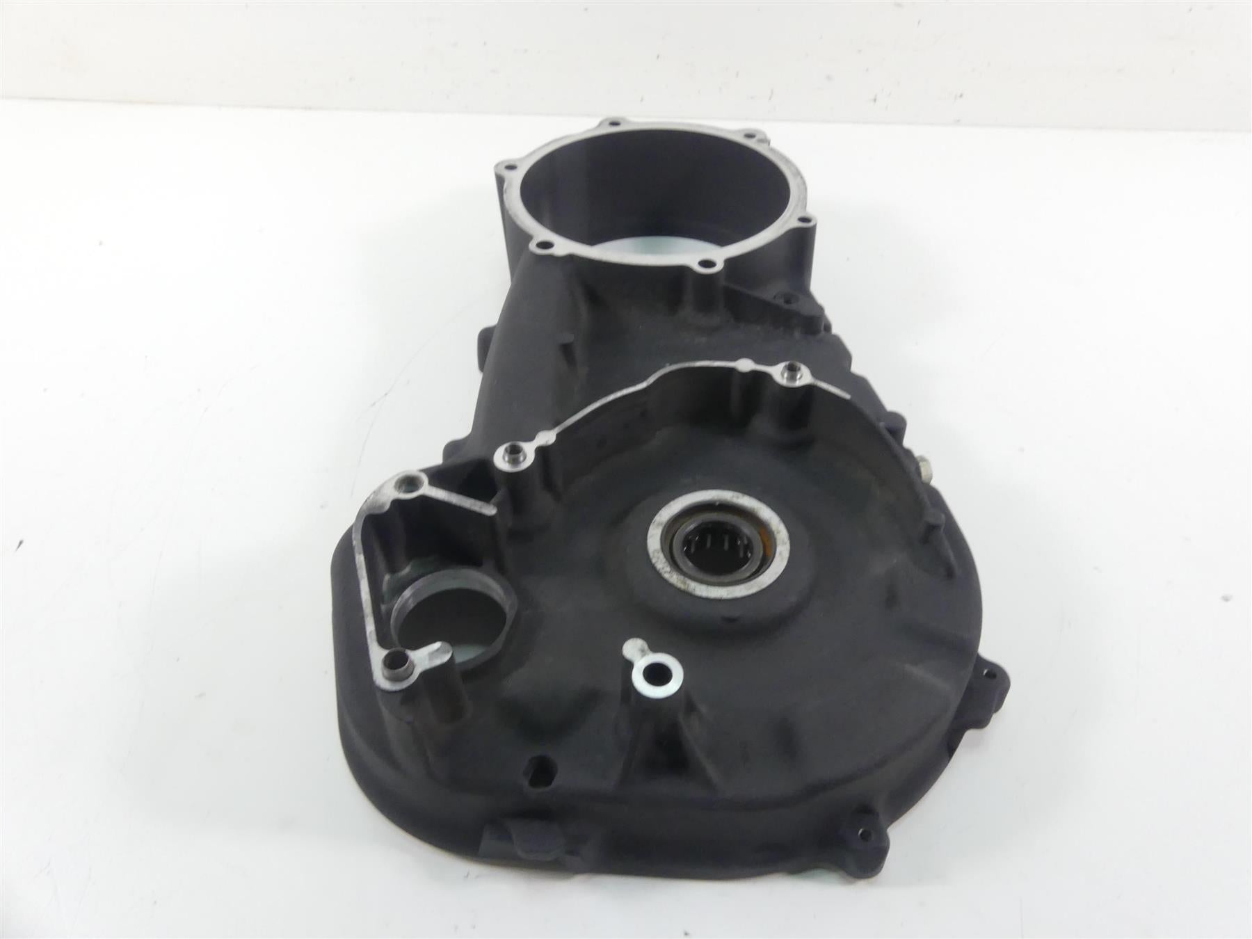 2013 Harley Touring FLHTP Electra Glide Inner Primary Drive Cover 60677-07A {{ shop.shopifyCountryName }} - Mototech271