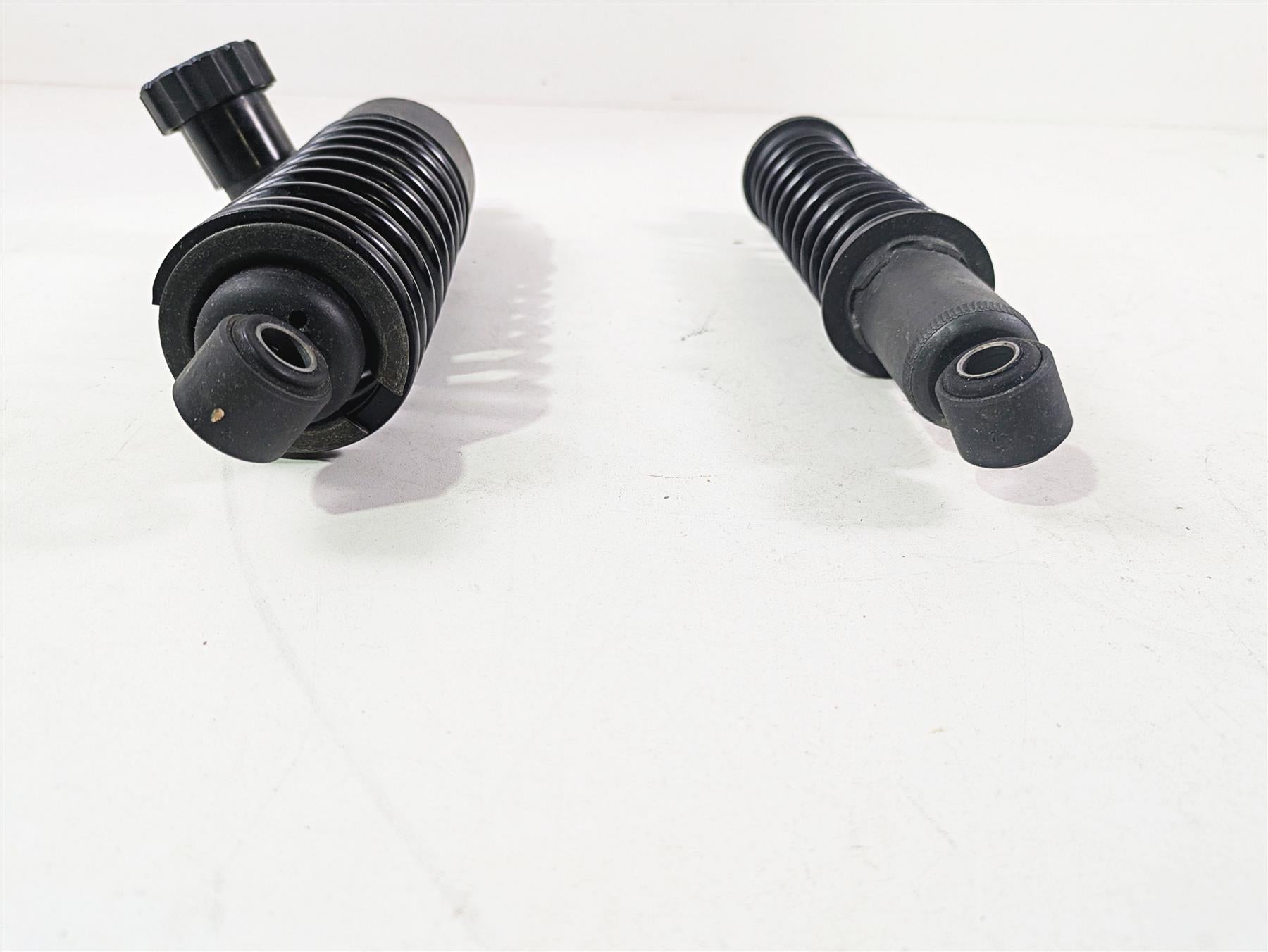2015 Harley Touring FLHTKL Electra Glide Rear Shock Damper Set 54000081 54000082 {{ shop.shopifyCountryName }} - Mototech271