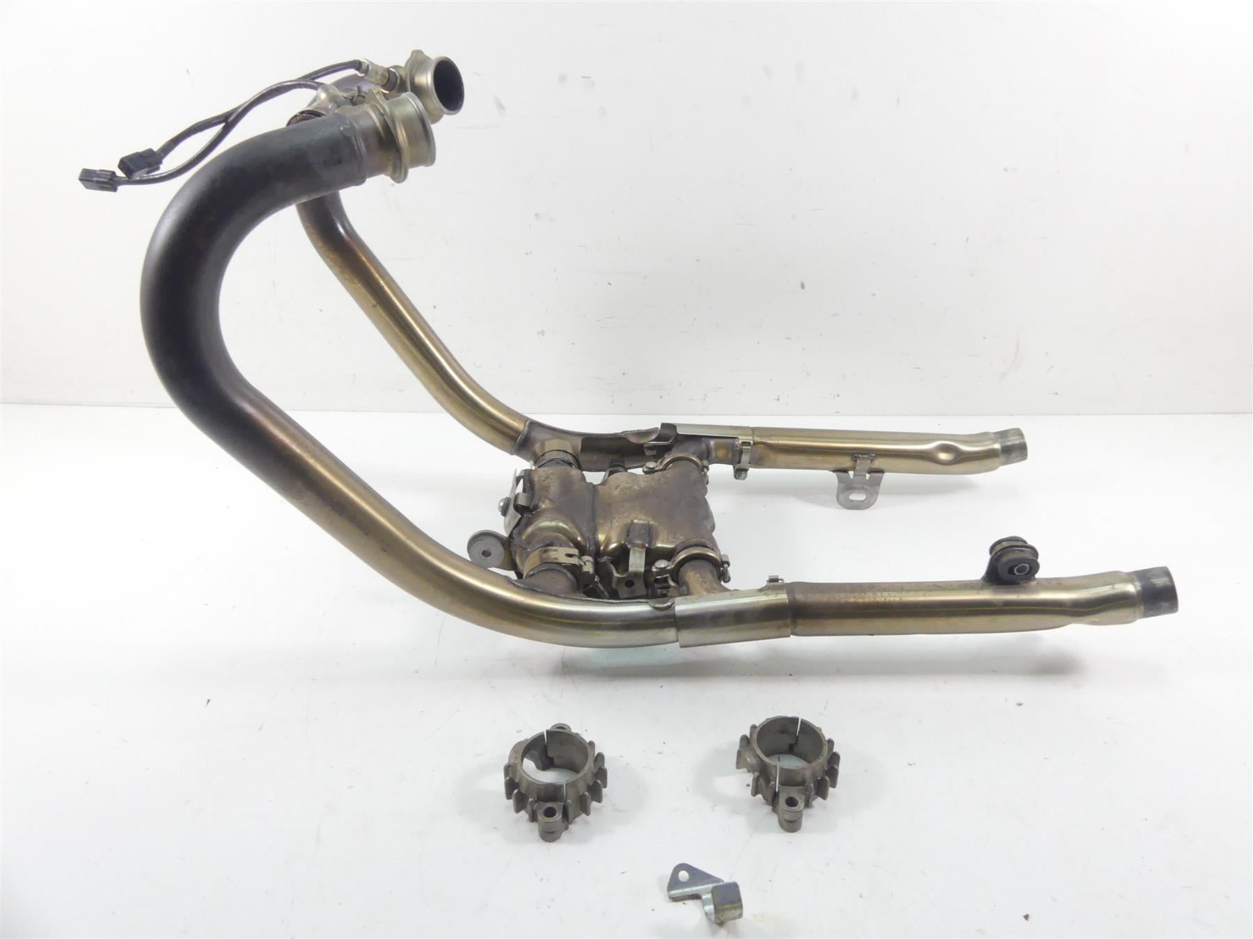 2017 Triumph Thruxton 1200R Exhaust Pipe Header Chamber Set  T2202835 T2202615 | Mototech271