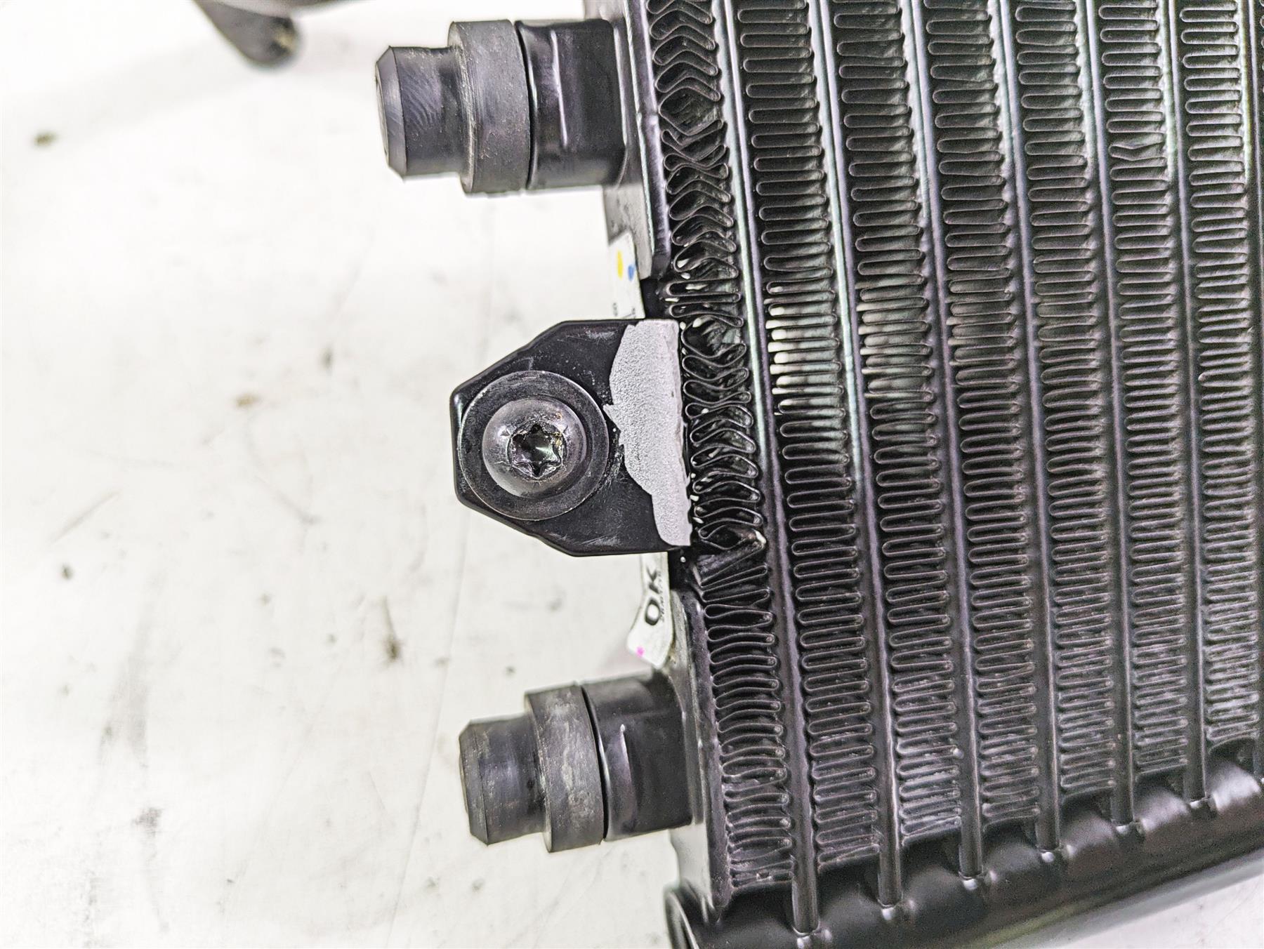 2019 Harley FLHCS Softail Heritage Oil Cooler + Lines & Cover 62700191 {{ shop.shopifyCountryName }} - Mototech271