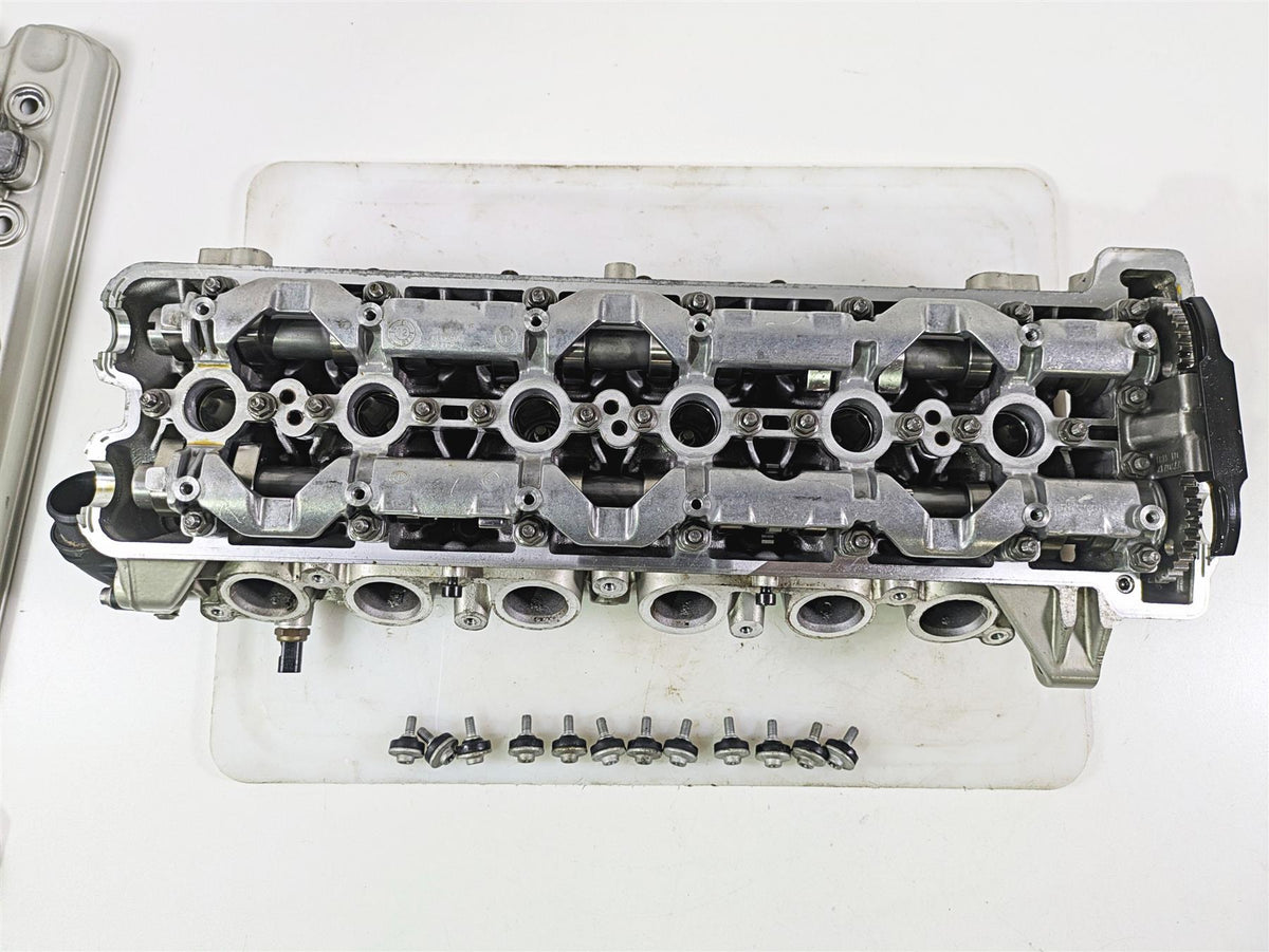 2014 BMW K1600 GTL K48 Cylinder Head & Valve Cover - Read 11118546019 {{ shop.shopifyCountryName }} - Mototech271