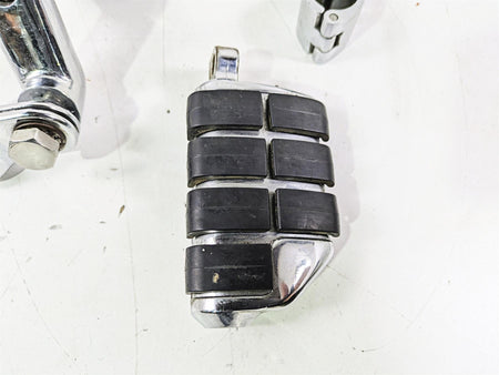2004 Yamaha XVZ1300 Royal Star Chrome Highway Foot Peg Rest Set FOR PARTS {{ shop.shopifyCountryName }} - Mototech271
