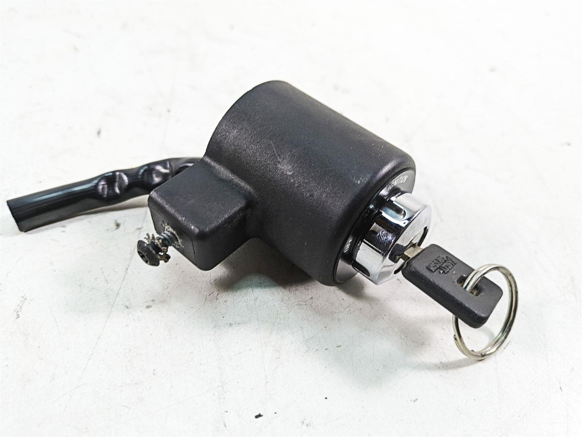 2007 Harley Sportster XL1200 C Ignition Switch + Key 71441-94 {{ shop.shopifyCountryName }} - Mototech271