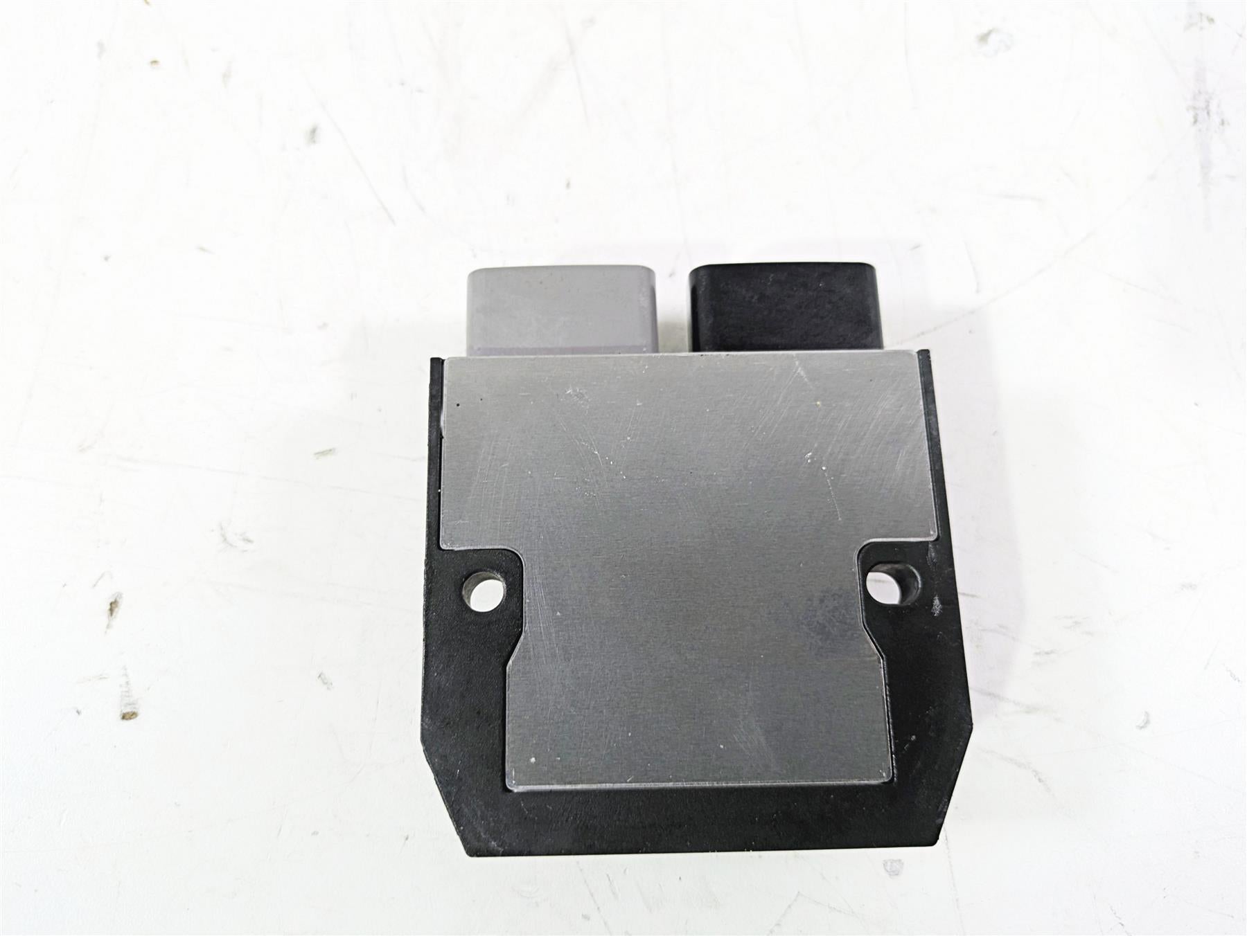2020 Triumph Daytona 765 Moto2 Rectifier Voltage Regulators T1300675 FH020AA {{ shop.shopifyCountryName }} - Mototech271