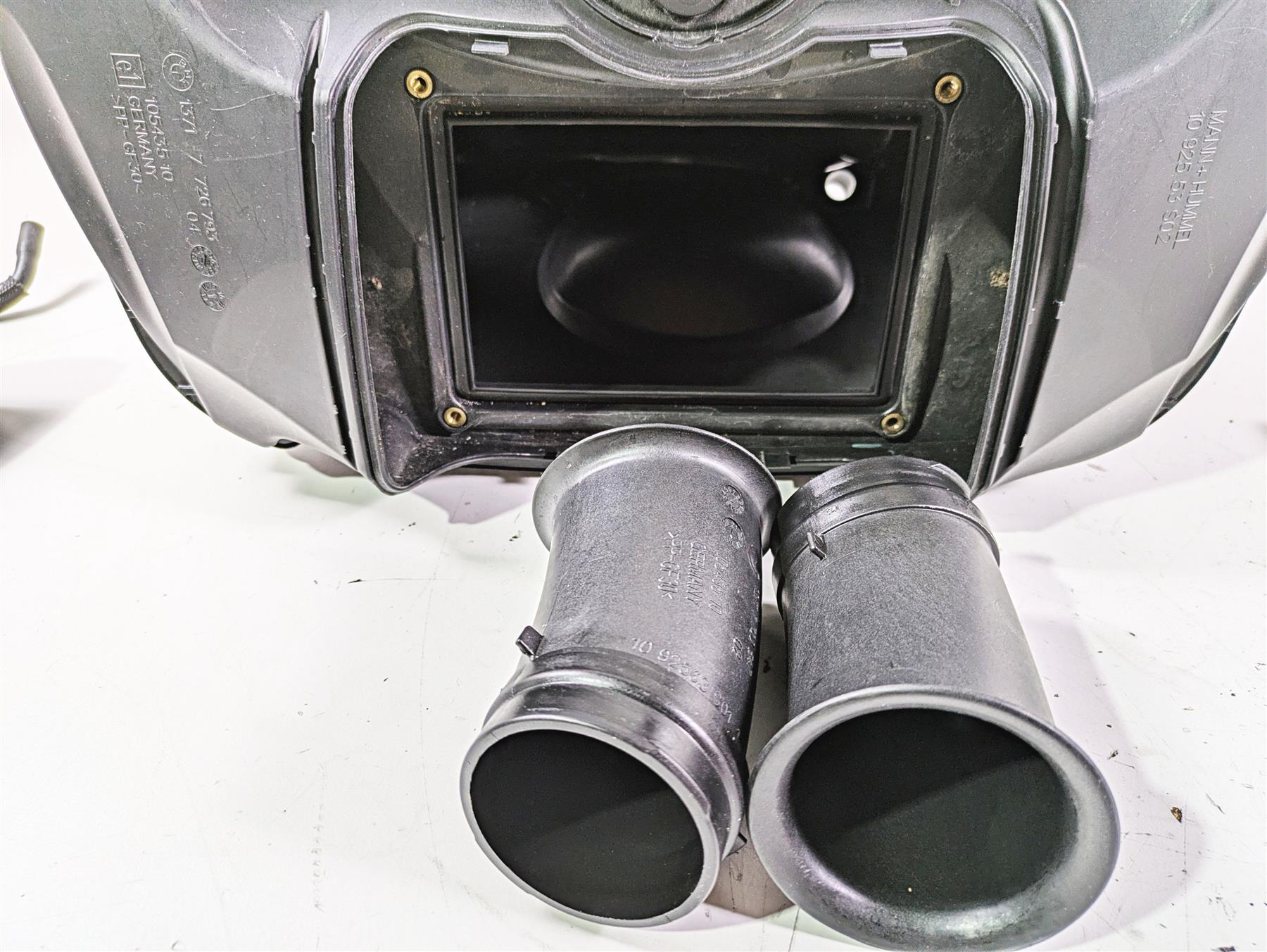 2018 BMW R1200GS GSW K50 Air Box Cleaner Breather K&N Filter Set 13717726792 {{ shop.shopifyCountryName }} - Mototech271