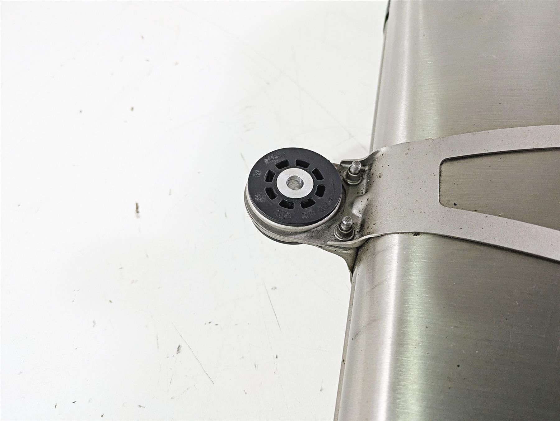 2016 BMW R1200GS GSW K50 Oem Stock Exhaust Pipe Muffler Silencer 18518525082 {{ shop.shopifyCountryName }} - Mototech271