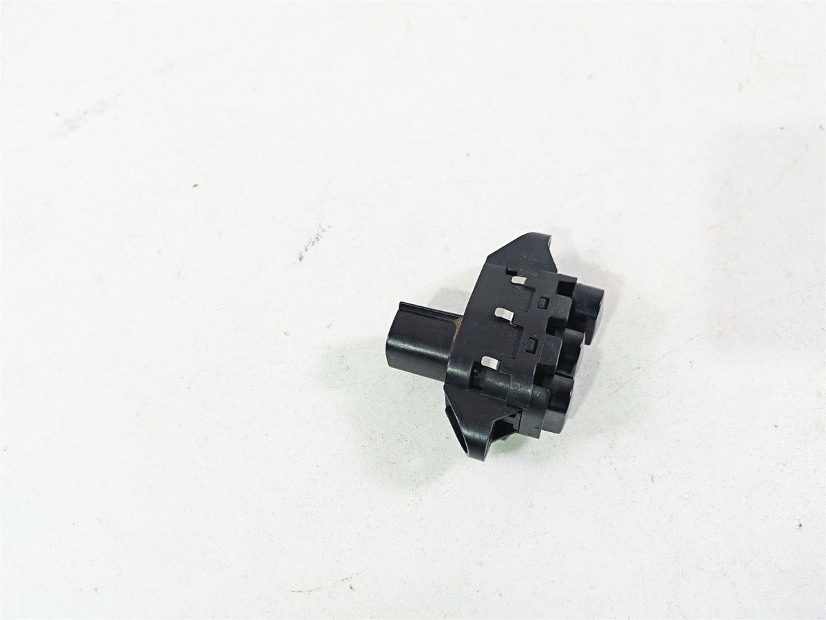 2015 Harley Touring FLHTKL Electra Glide Auxiliary Switch Kit 69200172 {{ shop.shopifyCountryName }} - Mototech271