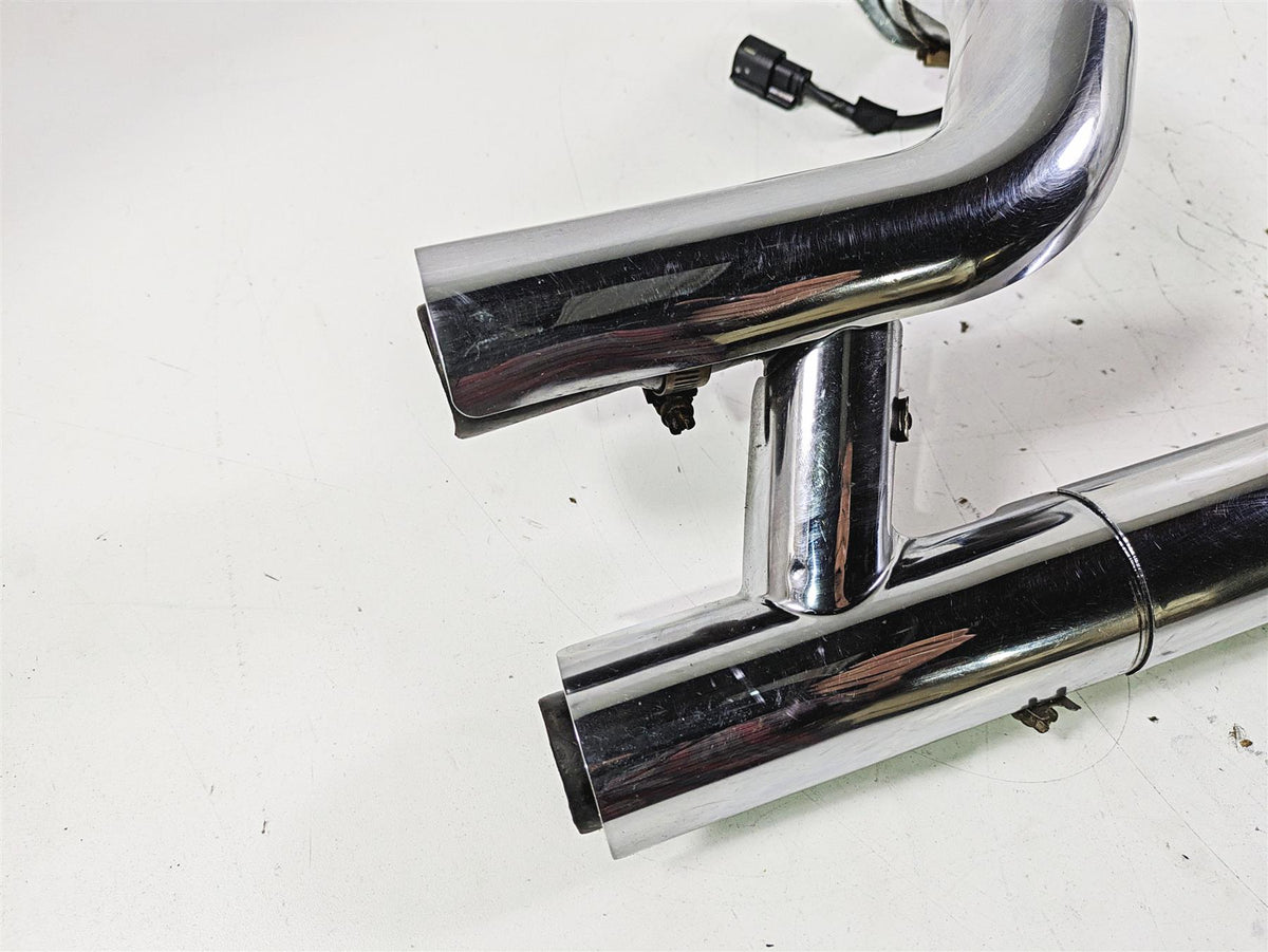 2021 Harley Softail FLSL Slim Oem Exhaust Header & Heat Shields 65600248 {{ shop.shopifyCountryName }} - Mototech271