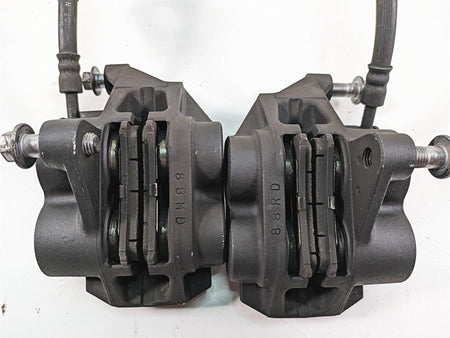 2009 Yamaha XV1900 Raider Front Brake Calipers 1D7-2580T-10-00 1D7-2580U-10-00 {{ shop.shopifyCountryName }} - Mototech271