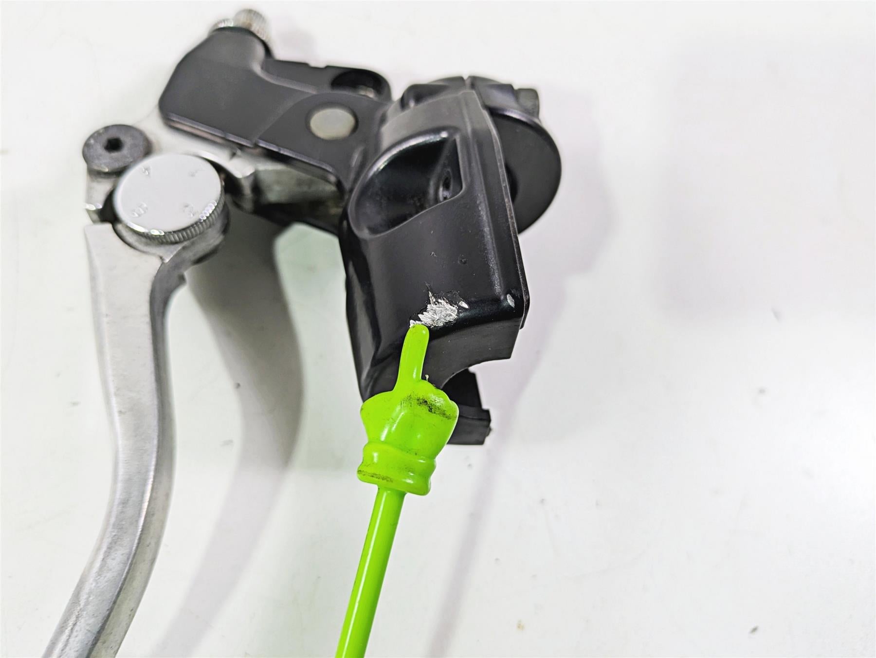 2006 Triumph Rocket 3 Clutch Perch Mount & Lever Small Rash T2043040 {{ shop.shopifyCountryName }} - Mototech271