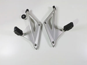 2019 BMW R1250RT K52 Rear Passenger Footpeg Set 46718534789 46718534790 | Mototech271