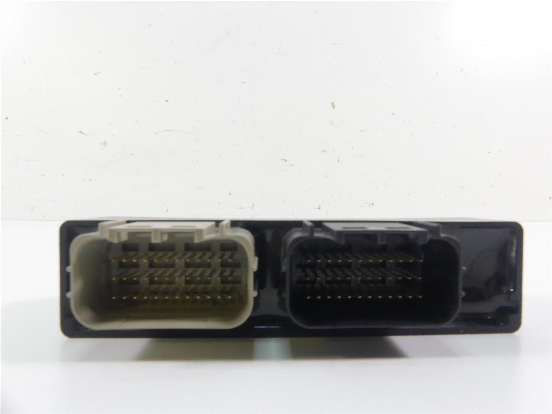 2022 Suzuki GSXR750 Denso Cdi Ecu Ecm Engine Control Module 32920-15J81 {{ shop.shopifyCountryName }} - Mototech271