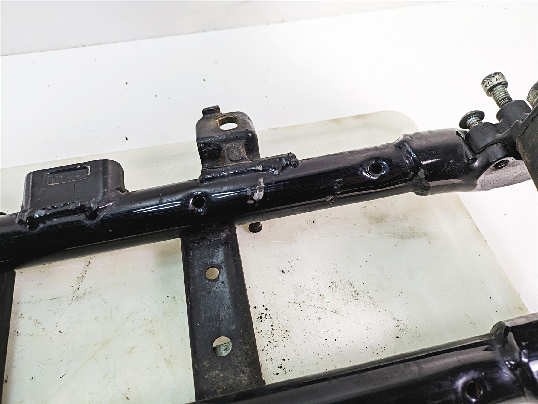 2006 Harley Sportster XL1200 Straight Main Frame Chassis & Swingarm With Clean Texas Title 48878-04 {{ shop.shopifyCountryName }} - Mototech271