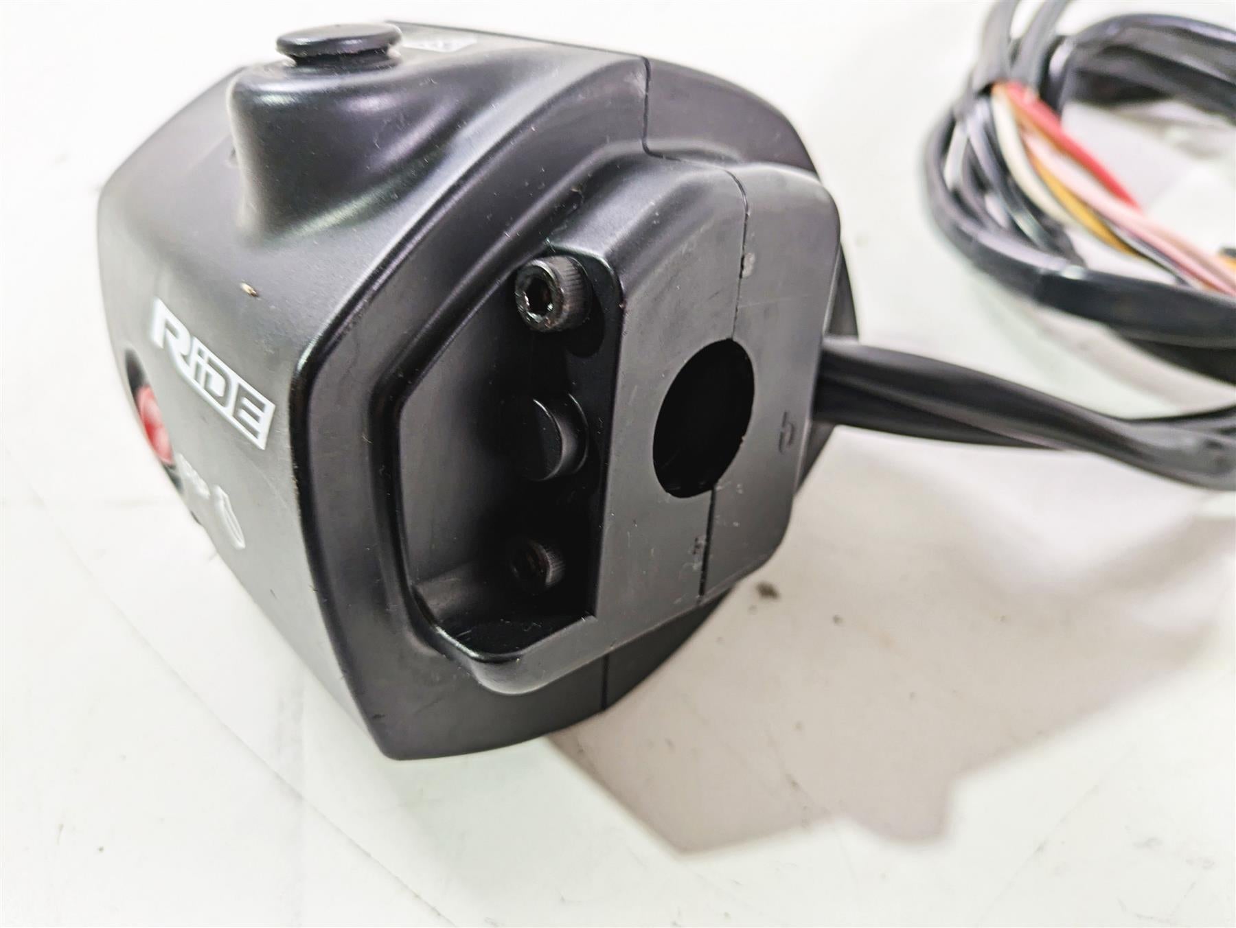 2020 Yamaha Waverunner VX1050 Deluxe Left Hand Control Switch F2X-68310-01-00 {{ shop.shopifyCountryName }} - Mototech271