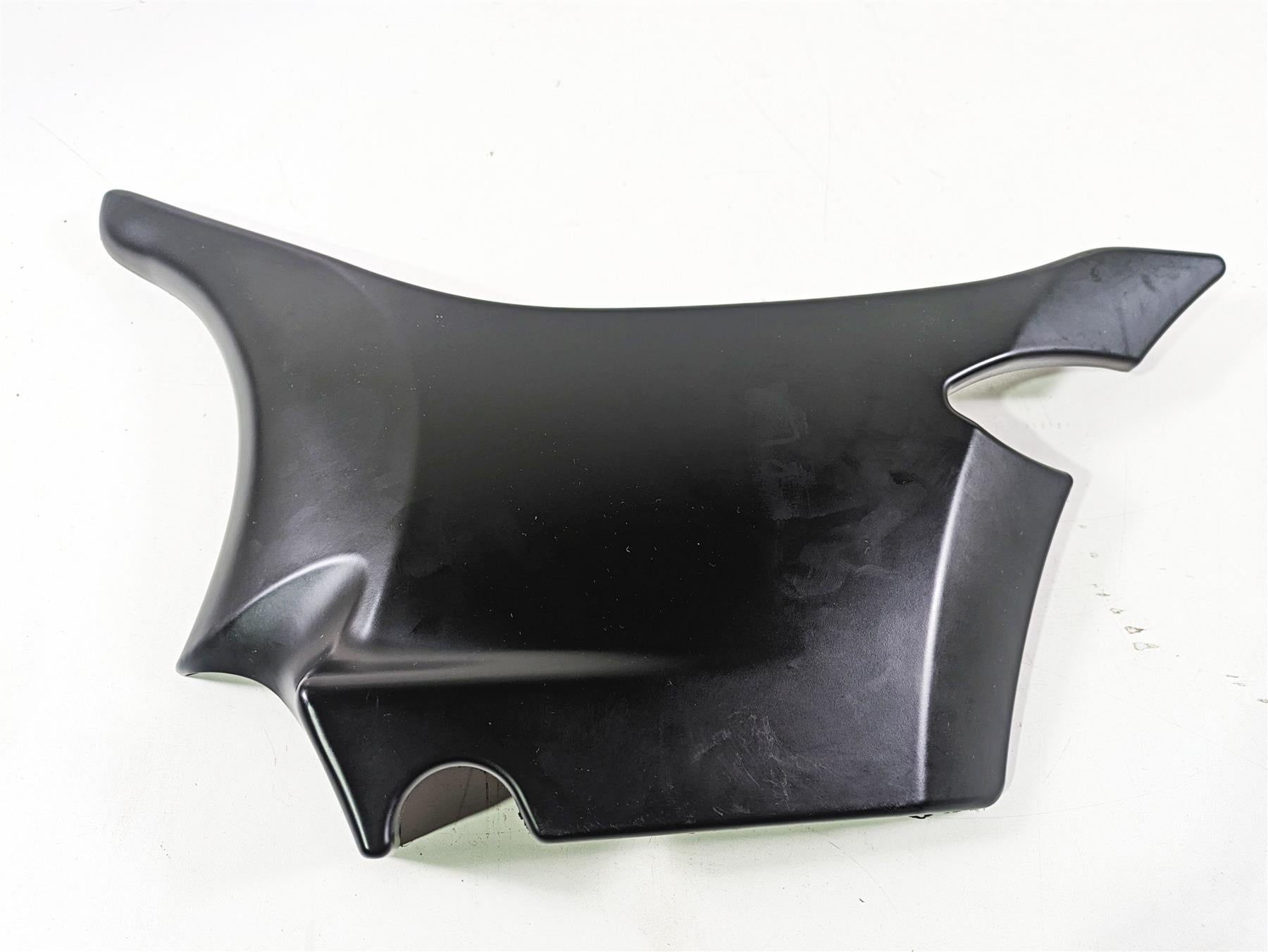 2018 Indian Chieftain Dark Horse Left Upper Side Cover Fairing 5450242 5455671 {{ shop.shopifyCountryName }} - Mototech271