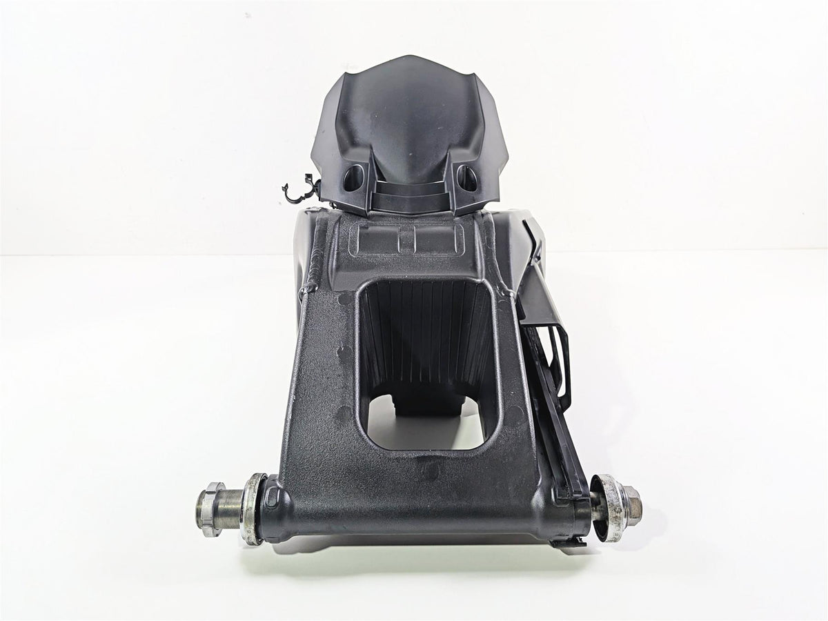 2023 Yamaha MT10 MTN1000 Rear Swingarm Swing Arm & Axle B5Y-22110-00-00 {{ shop.shopifyCountryName }} - Mototech271
