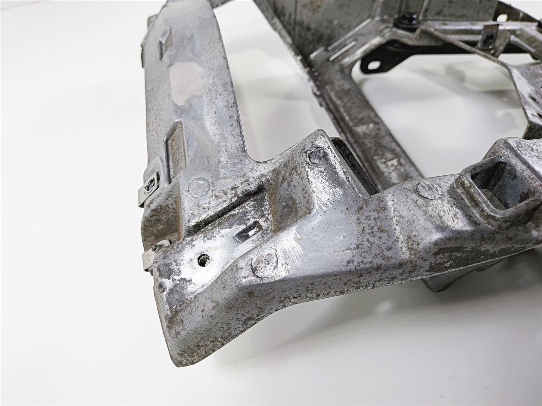 2016 Victory Cross Country Front Fairing Support Stay Holder Carrier 5136536 {{ shop.shopifyCountryName }} - Mototech271