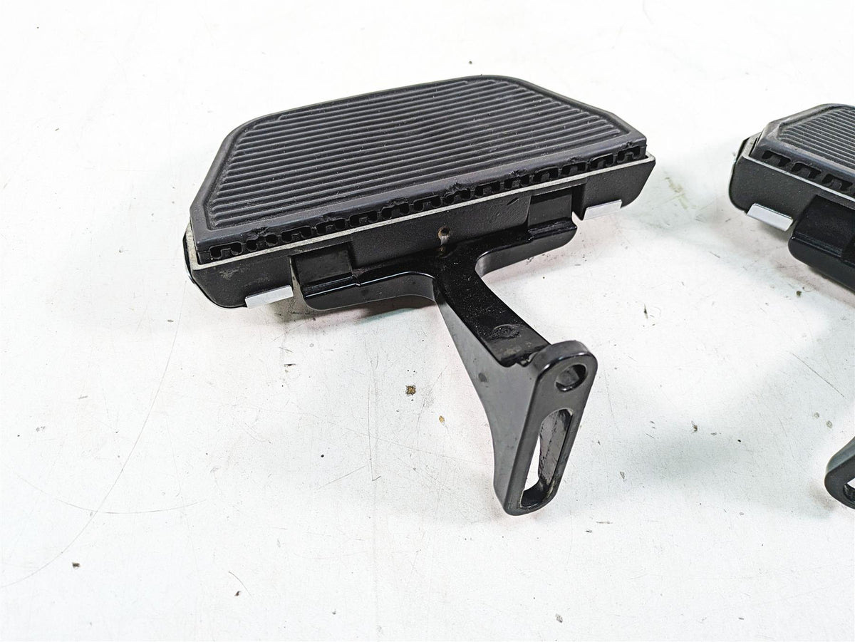 2010 Harley Touring FLHTCU Electra Glide Rear Passenger Floor Boards 52719-10 {{ shop.shopifyCountryName }} - Mototech271