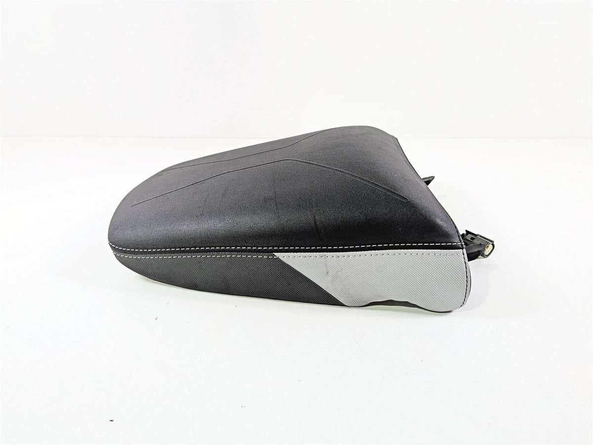 2022 Triumph Tiger 900 GT Pro Heated Rear Passenger Seat Saddle T2310128 {{ shop.shopifyCountryName }} - Mototech271