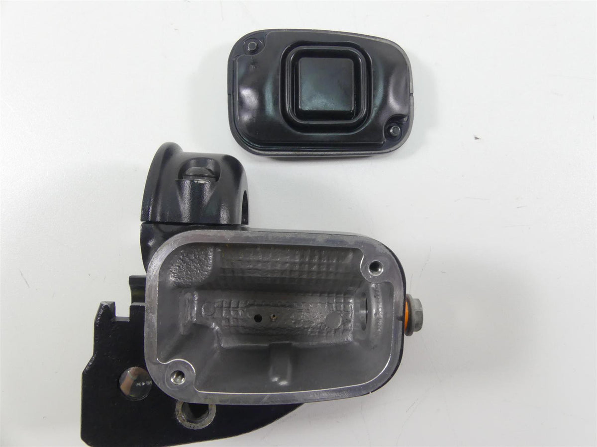 2020 Harley Softail FXBB Street Bob Front Brake Master Cylinder 1/2" 41700233 {{ shop.shopifyCountryName }} - Mototech271