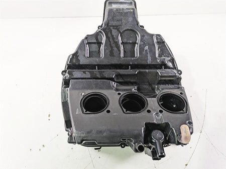 2019 Triumph Speed Triple RS 1050 Air Box Cleaner Breather Set T2205575 {{ shop.shopifyCountryName }} - Mototech271