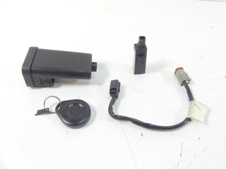 2007 Harley FLHTCU SE2 CVO Electra Glide Tssm Turn Signal Module & Fob 68924-07 {{ shop.shopifyCountryName }} - Mototech271