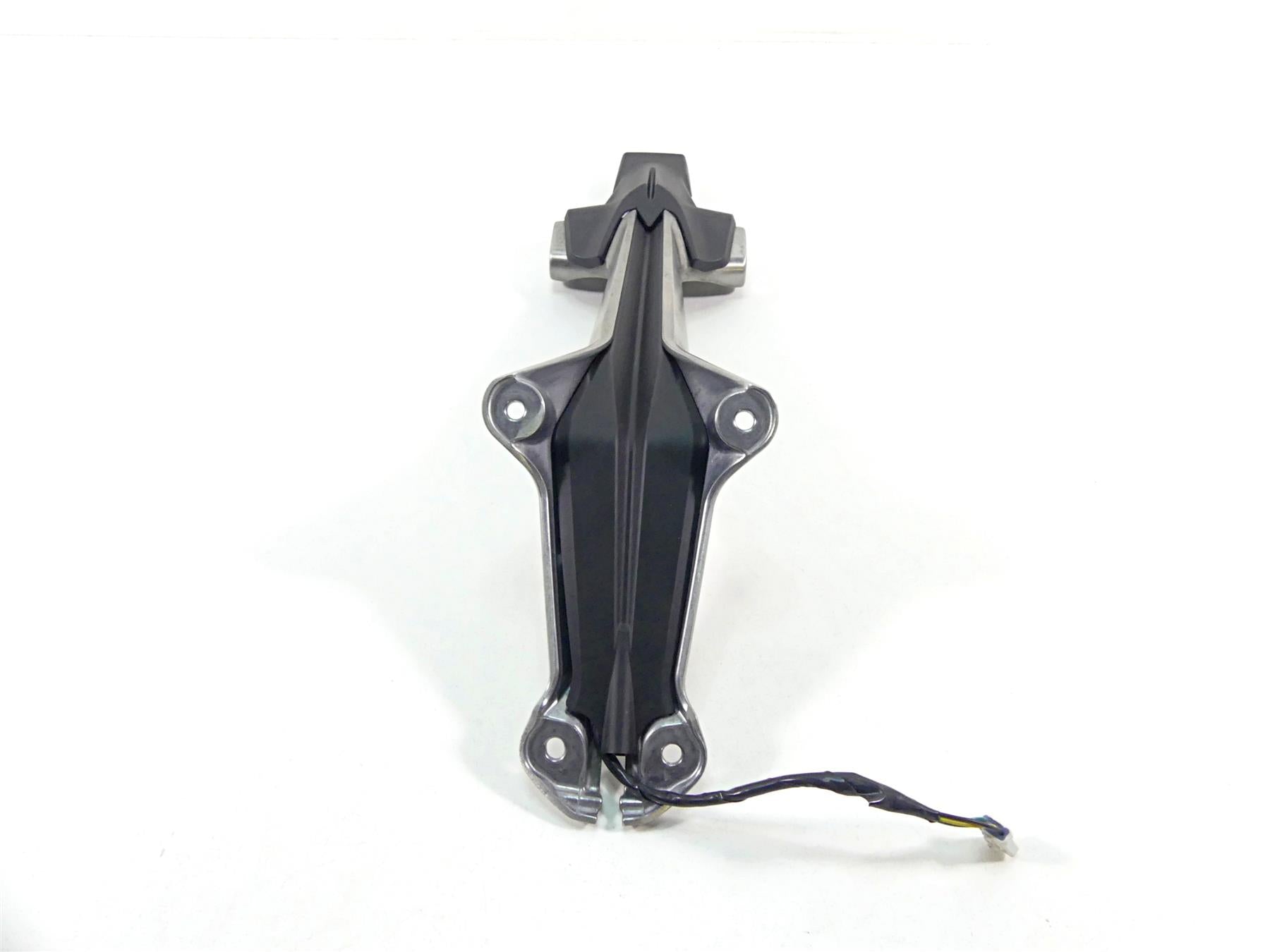 2022 Triumph Speed Triple 1200 RS Rear Tail Plate Blinker Holder Mount T2311130 {{ shop.shopifyCountryName }} - Mototech271