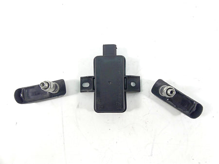 2014 BMW R1200GS K50 Rdc Module & Both Tire Sensor Set 65758546222 {{ shop.shopifyCountryName }} - Mototech271