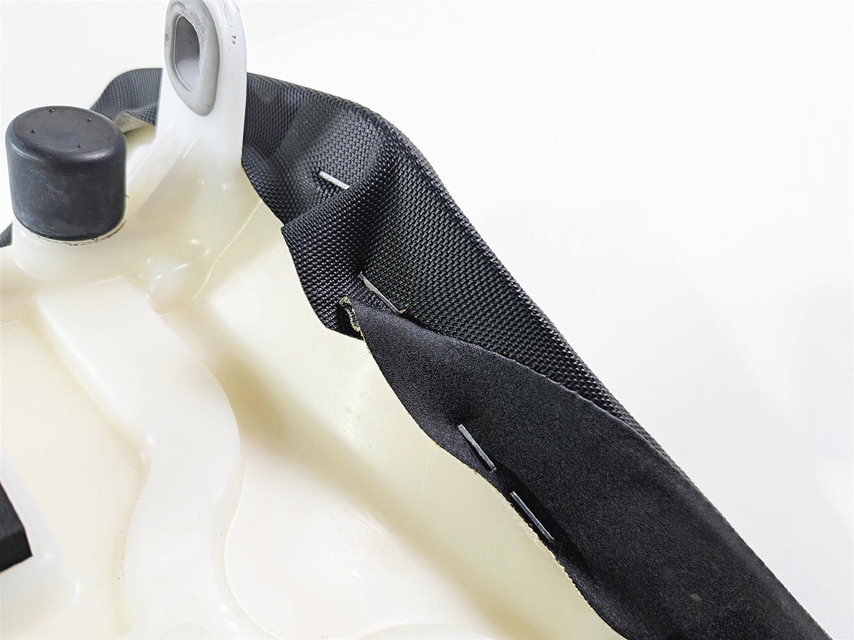 2024 Suzuki GSXR600 Nice Front Rider Seat Saddle 45100-14J11-DW2 {{ shop.shopifyCountryName }} - Mototech271