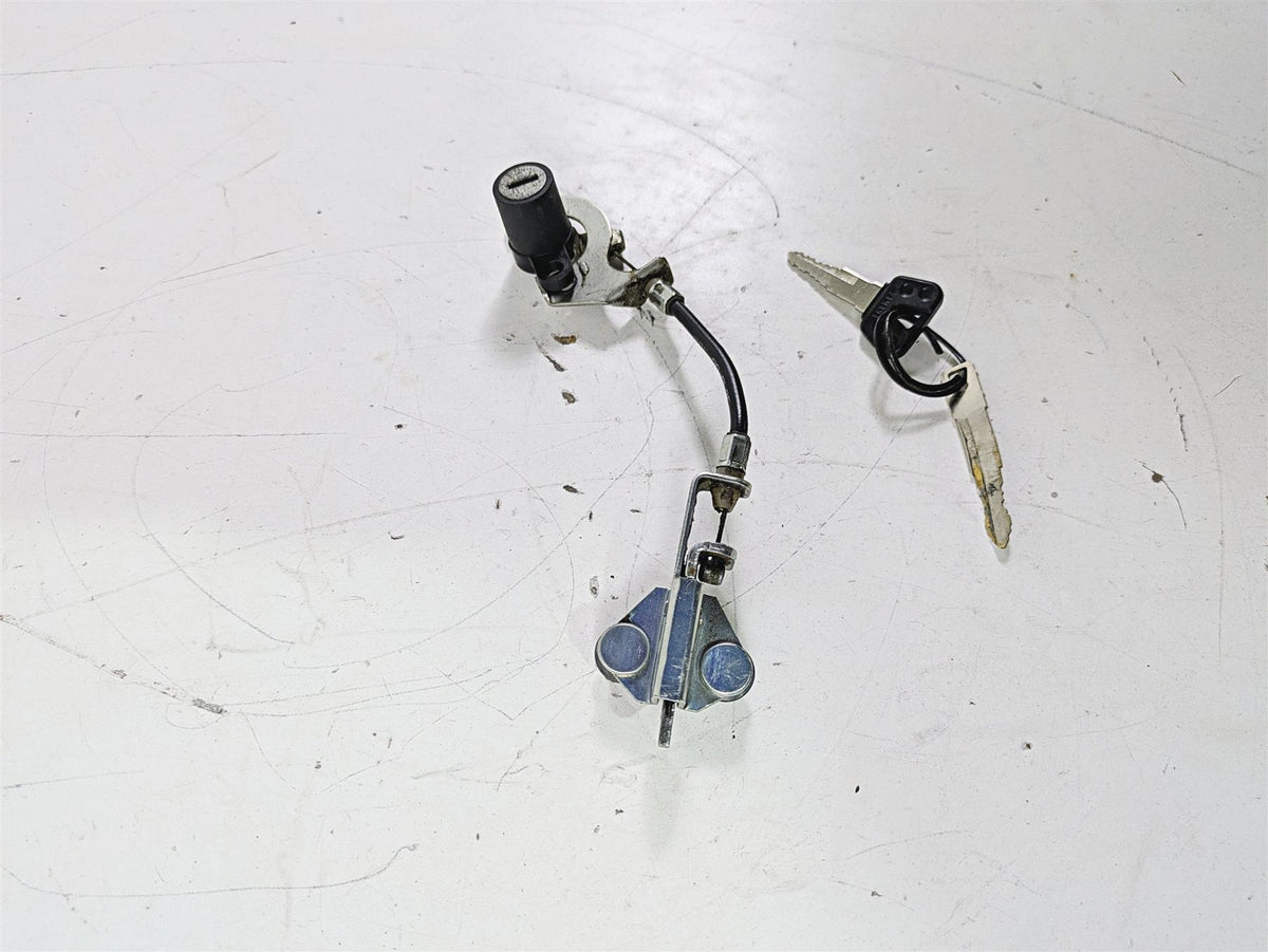 2012 Yamaha XT1200 Super Tenere Seat Lock & Key Set {{ shop.shopifyCountryName }} - Mototech271