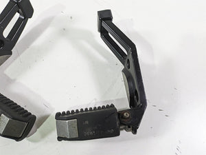 2004 BMW R1150GS R21 Passenger Footpeg Foot Peg Set 46712314761 46712314762 | Mototech271